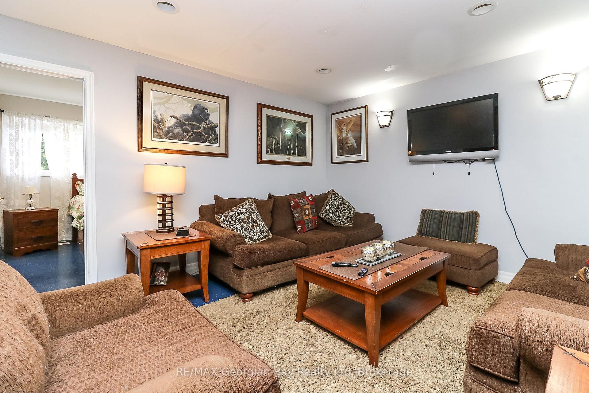 Photo 10 of 392 William Street, Tay, Victoria Harbour — HOMEH