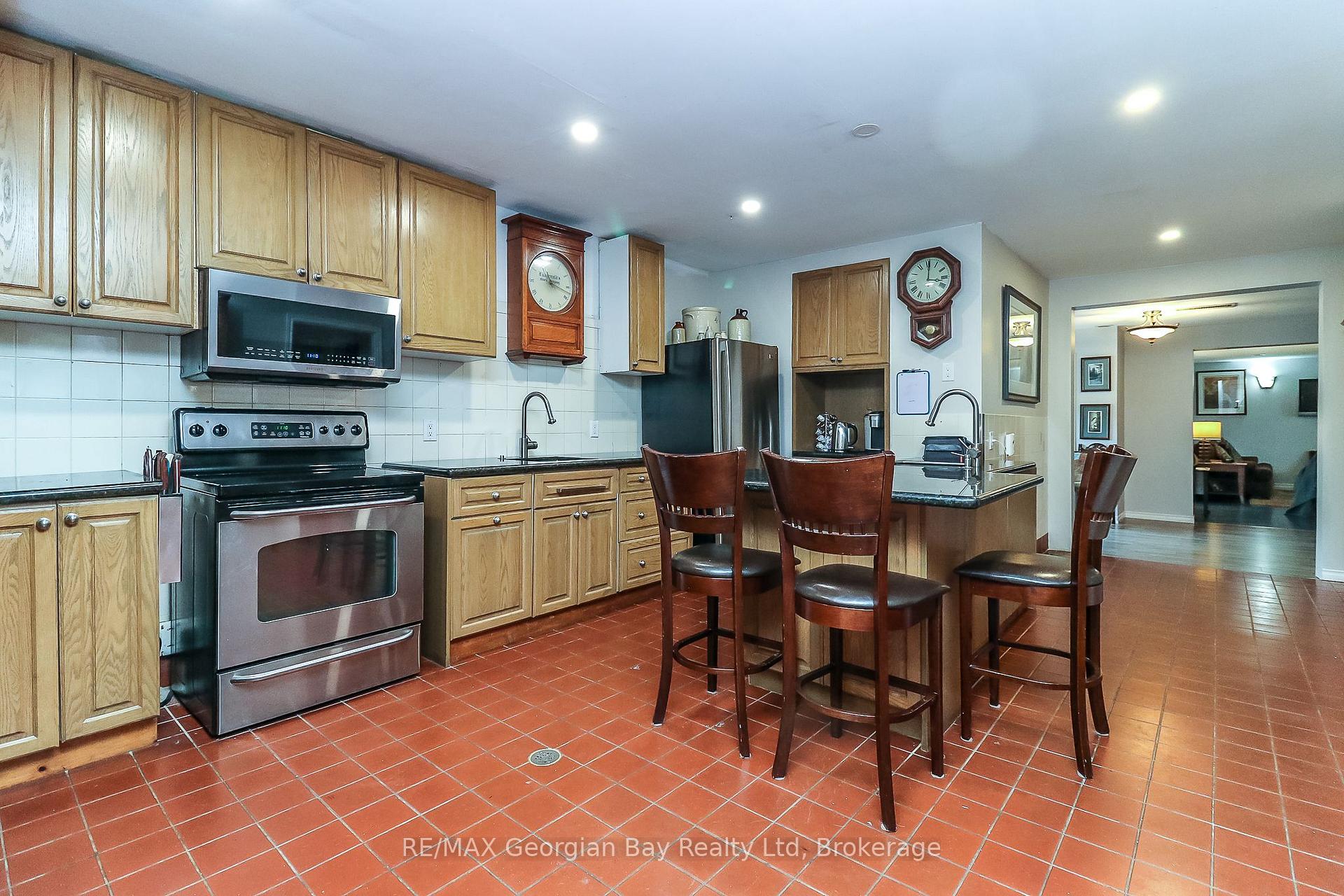 Photo 16 of 392 William Street, Tay, Victoria Harbour — HOMEH