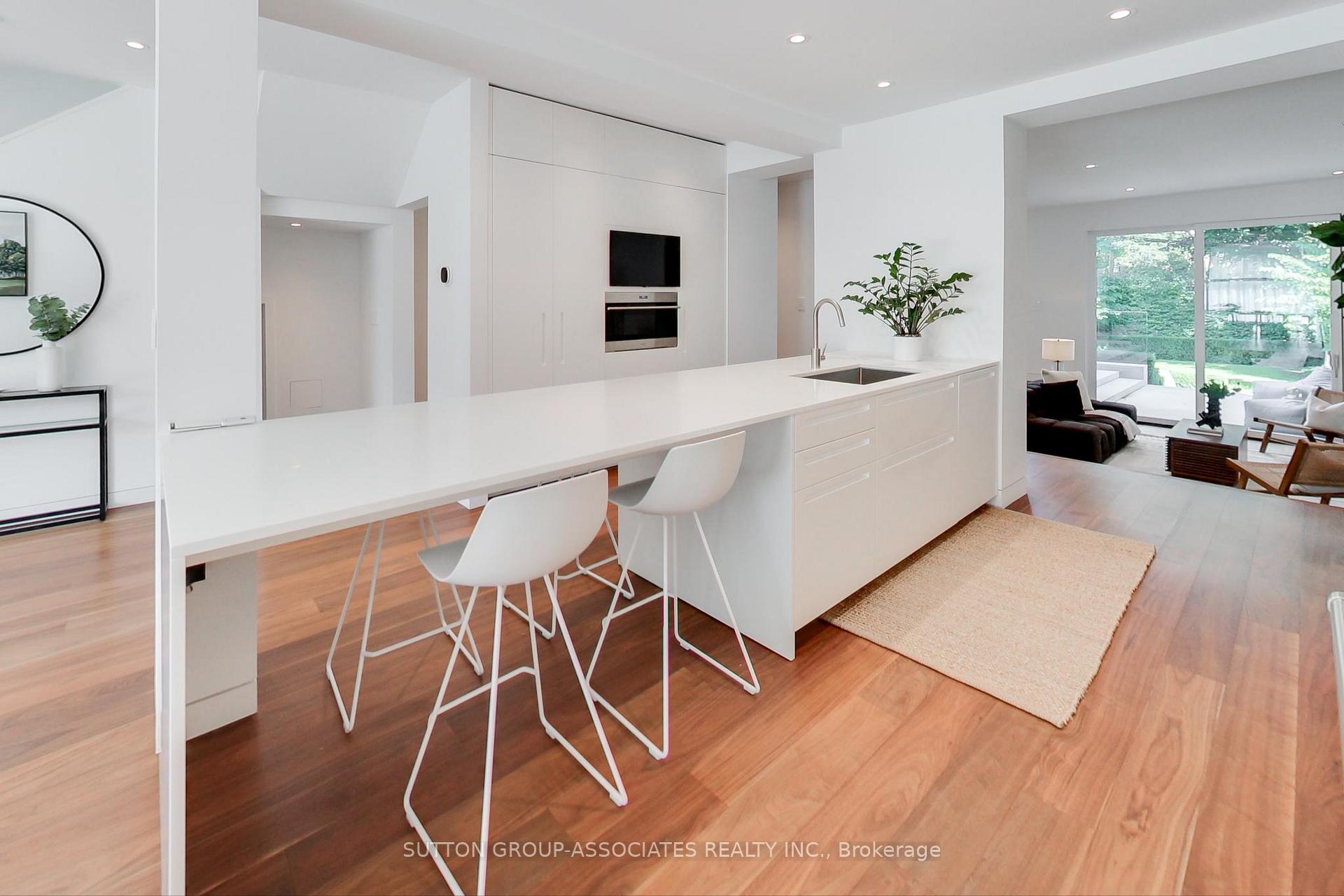 Photo 9 of 83 Pinewood Avenue, Toronto, Humewood-Cedarvale — HOMEH