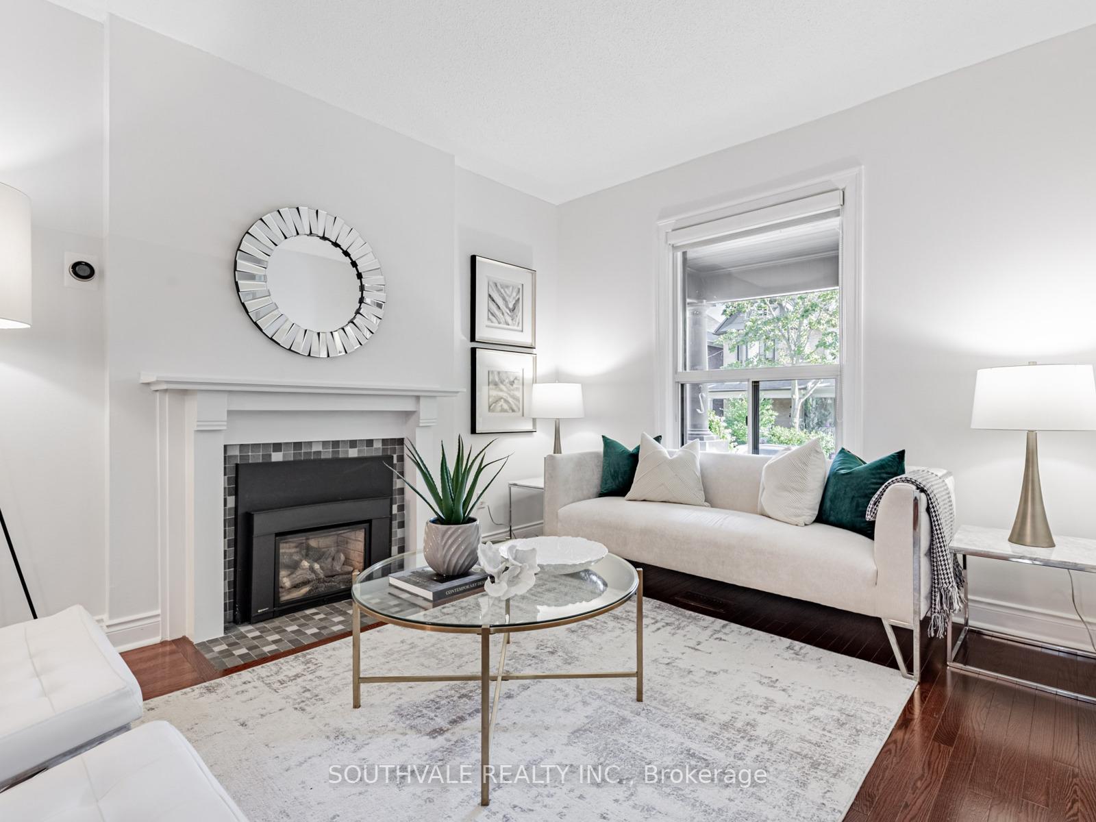 Photo 5 of 104 Dearbourne Avenue, Toronto, North Riverdale — HOMEH