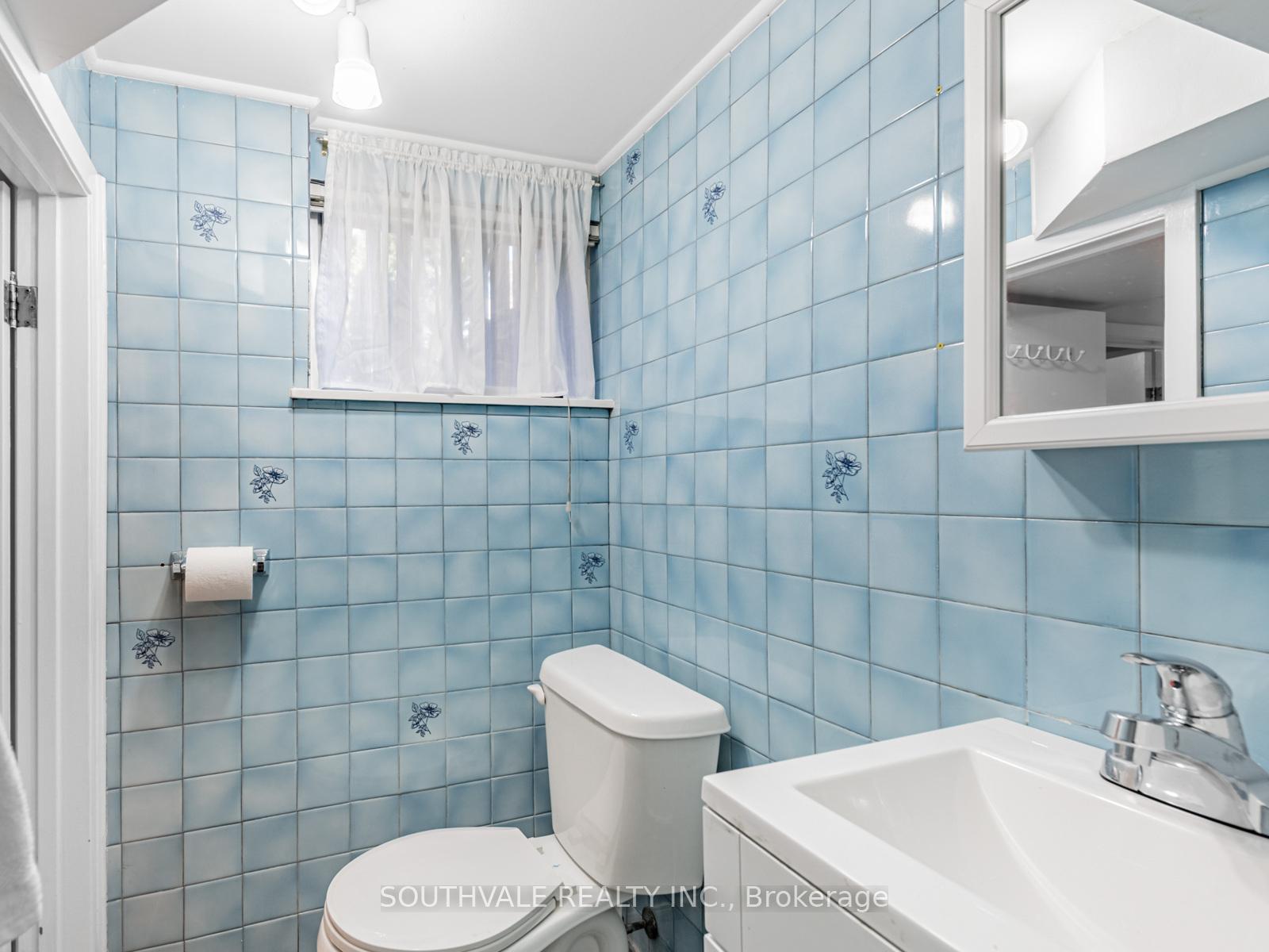 Photo 33 of 104 Dearbourne Avenue, Toronto, North Riverdale — HOMEH
