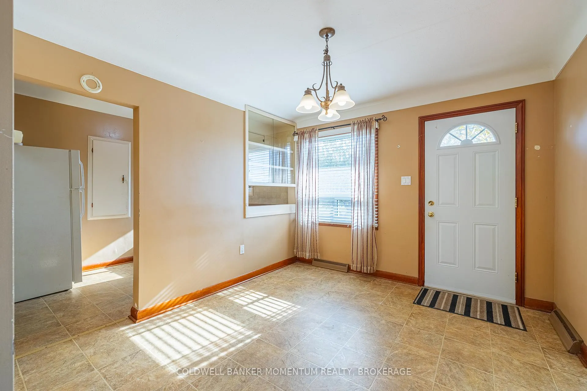 Photo 6 of 110 Sullivan Avenue, Thorold, Thorold Downtown — HOMEH