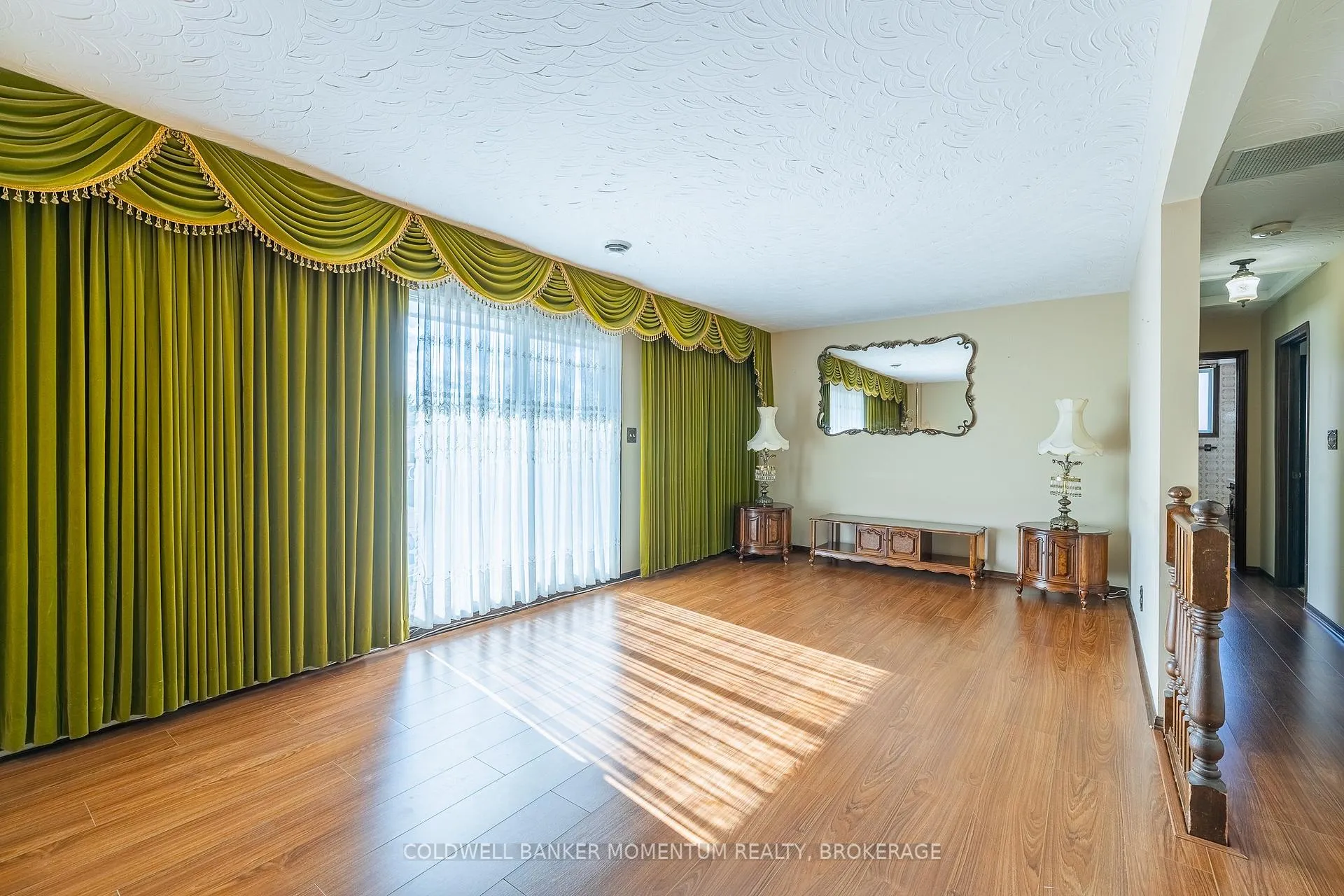 Photo 22 of 110 Sullivan Avenue, Thorold, Thorold Downtown — HOMEH