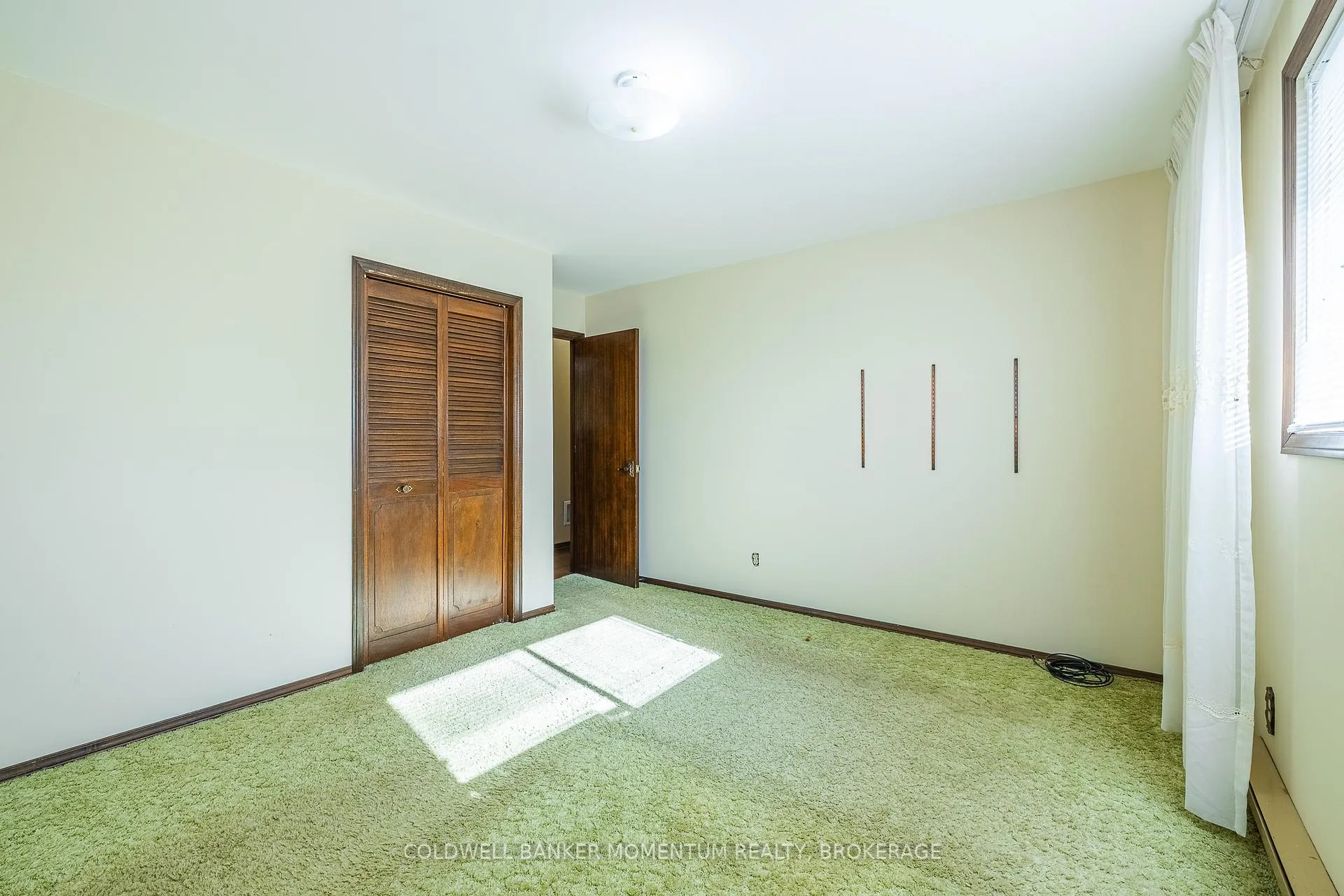 Photo 25 of 110 Sullivan Avenue, Thorold, Thorold Downtown — HOMEH