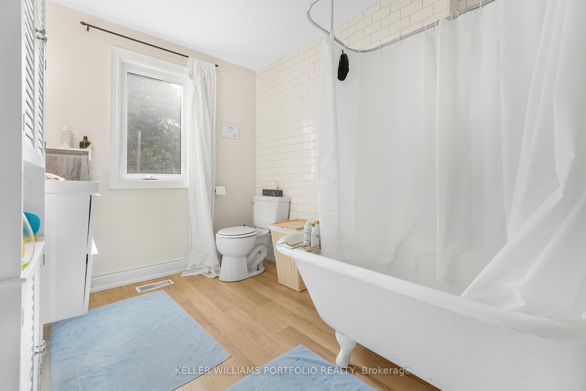 Photo 16 of 31 Morton Road, Toronto, East End-Danforth — HOMEH