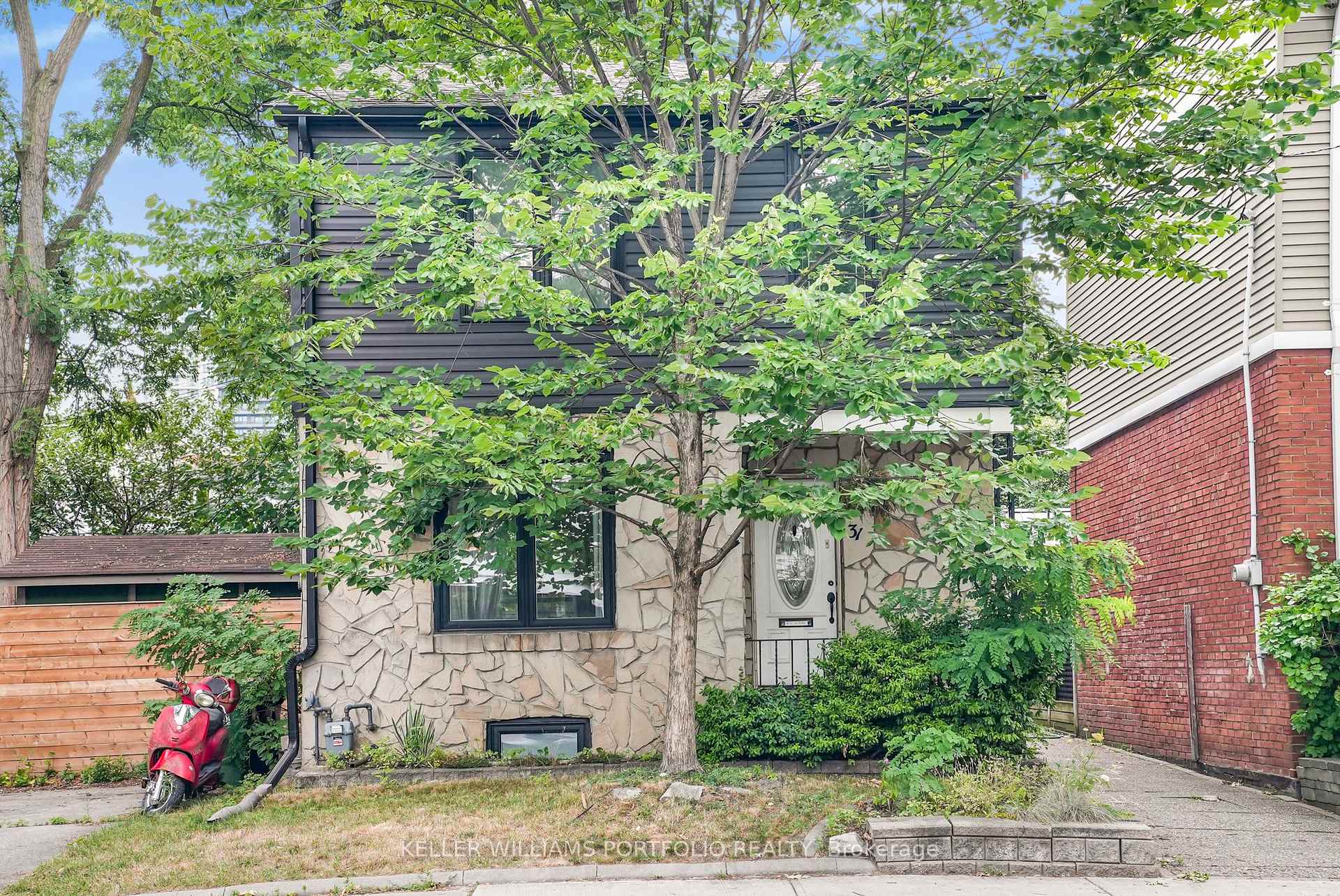 Photo 20 of 31 Morton Road, Toronto, East End-Danforth — HOMEH
