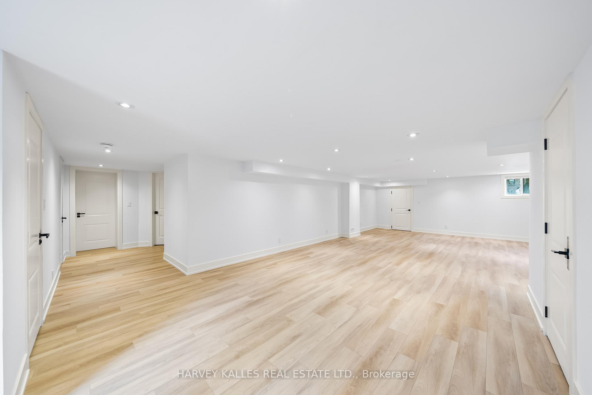 Photo 4 of Unit Basement, 77 Fairholme Avenue, Toronto, Englemount-Lawrence — HOMEH