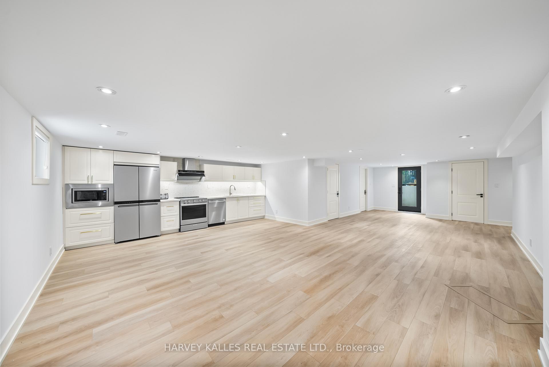 Photo 9 of Unit Basement, 77 Fairholme Avenue, Toronto, Englemount-Lawrence — HOMEH