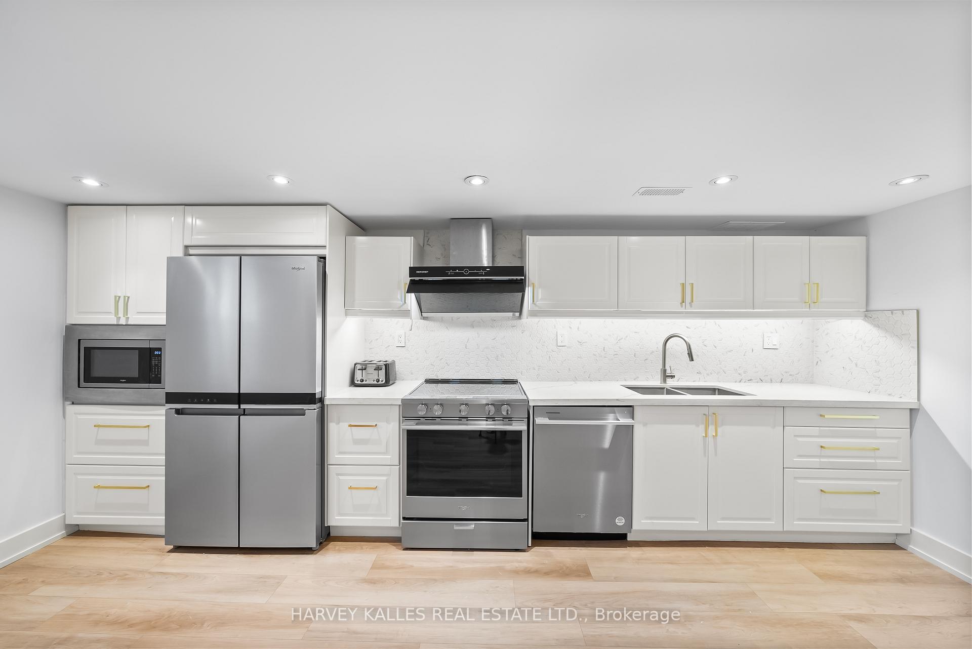 Photo 10 of Unit Basement, 77 Fairholme Avenue, Toronto, Englemount-Lawrence — HOMEH