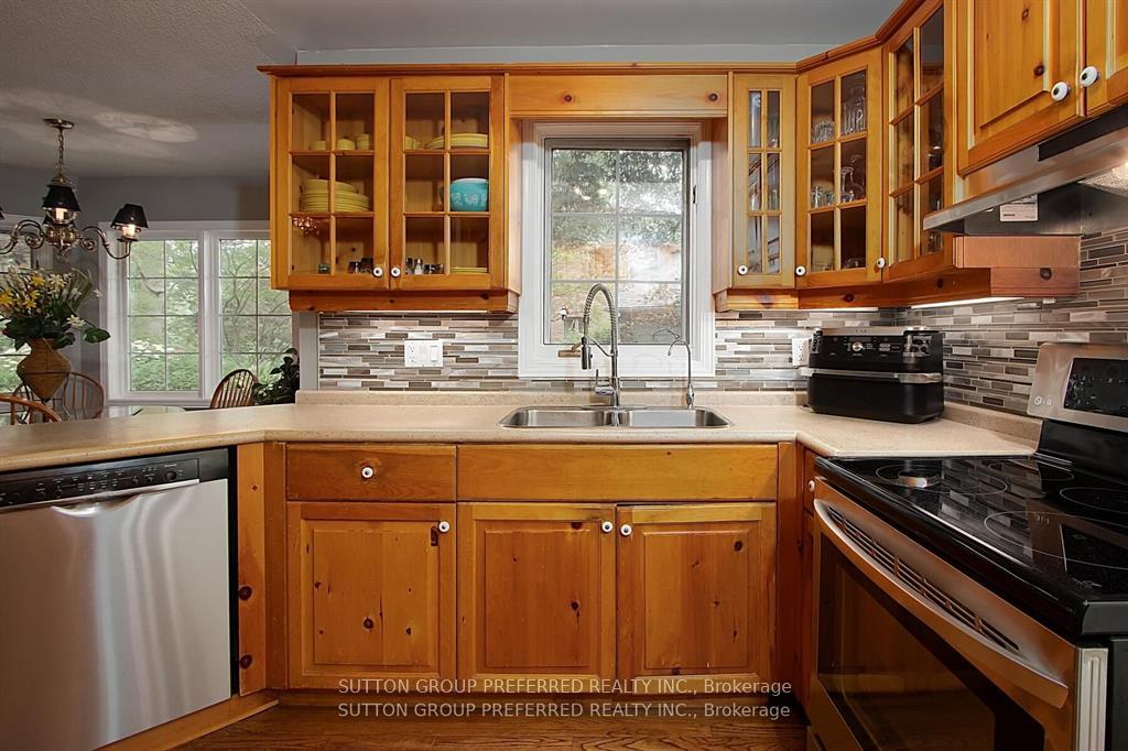 Photo 13 of 63 Wheeler Court, Thames Centre, Dorchester — HOMEH