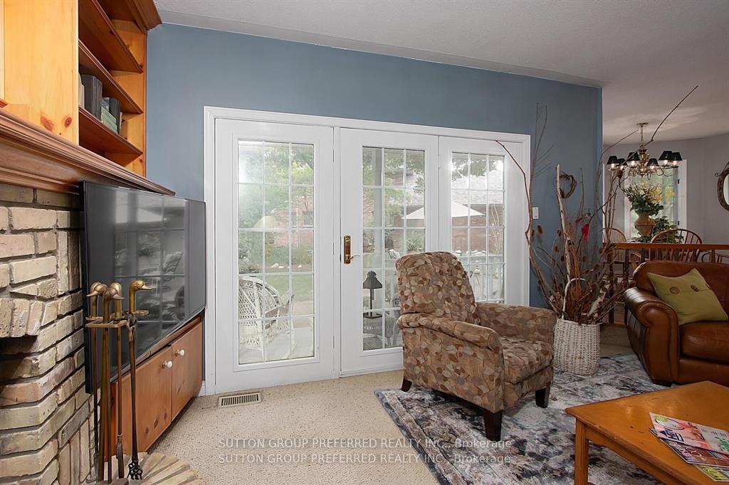 Photo 18 of 63 Wheeler Court, Thames Centre, Dorchester — HOMEH