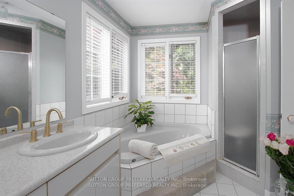 Photo 27 of 63 Wheeler Court, Thames Centre, Dorchester — HOMEH