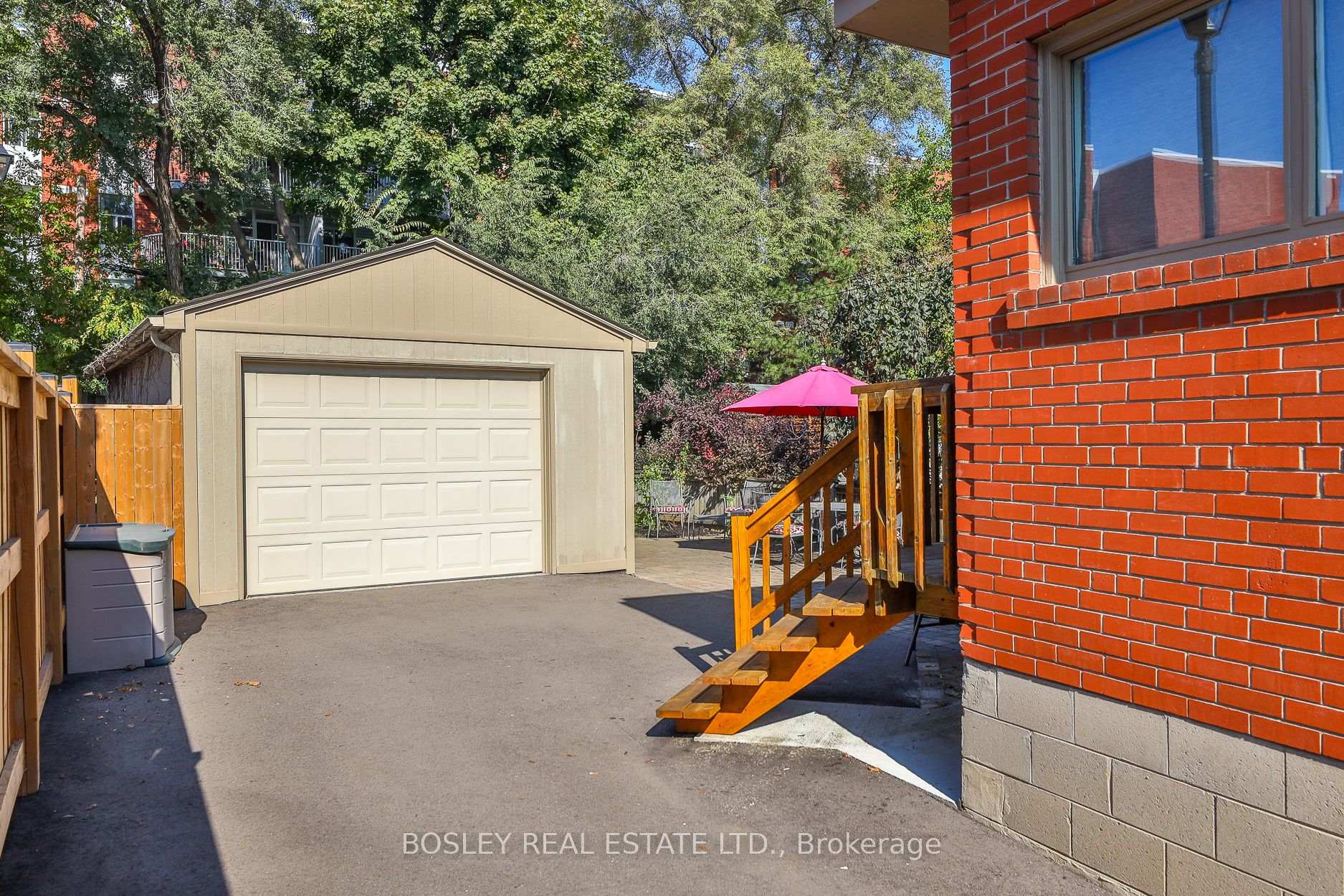 Photo 4 of 30 Wanless Avenue, Toronto, Lawrence Park North — HOMEH