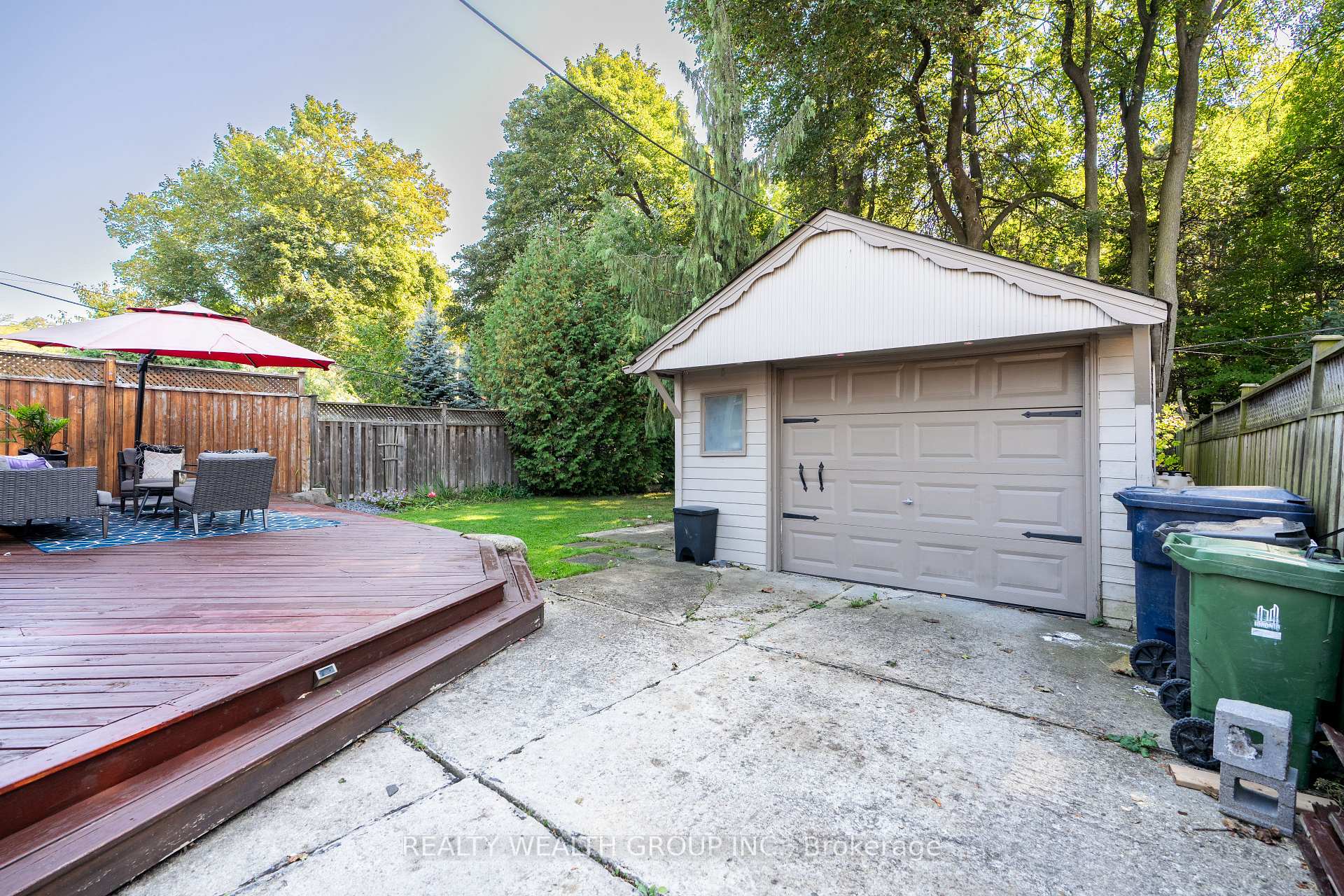 Photo 31 of 43 Medhurst Road W, Toronto, Crescent Town — HOMEH