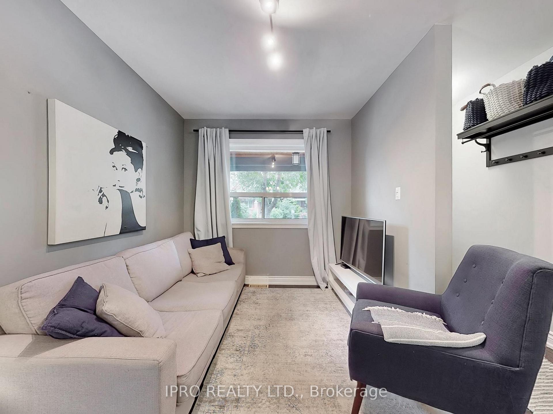 Photo 6 of 85 Chisholm Avenue, Toronto, Danforth — HOMEH
