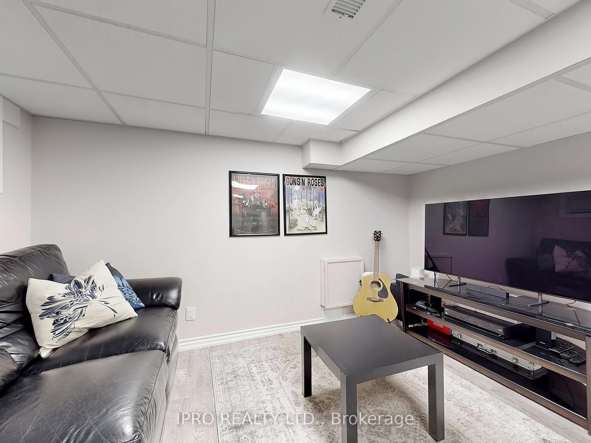 Photo 34 of 85 Chisholm Avenue, Toronto, Danforth — HOMEH