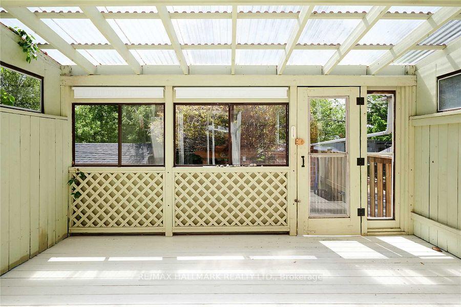Photo 27 of 310 Scarborough Road, Toronto, East End-Danforth — HOMEH