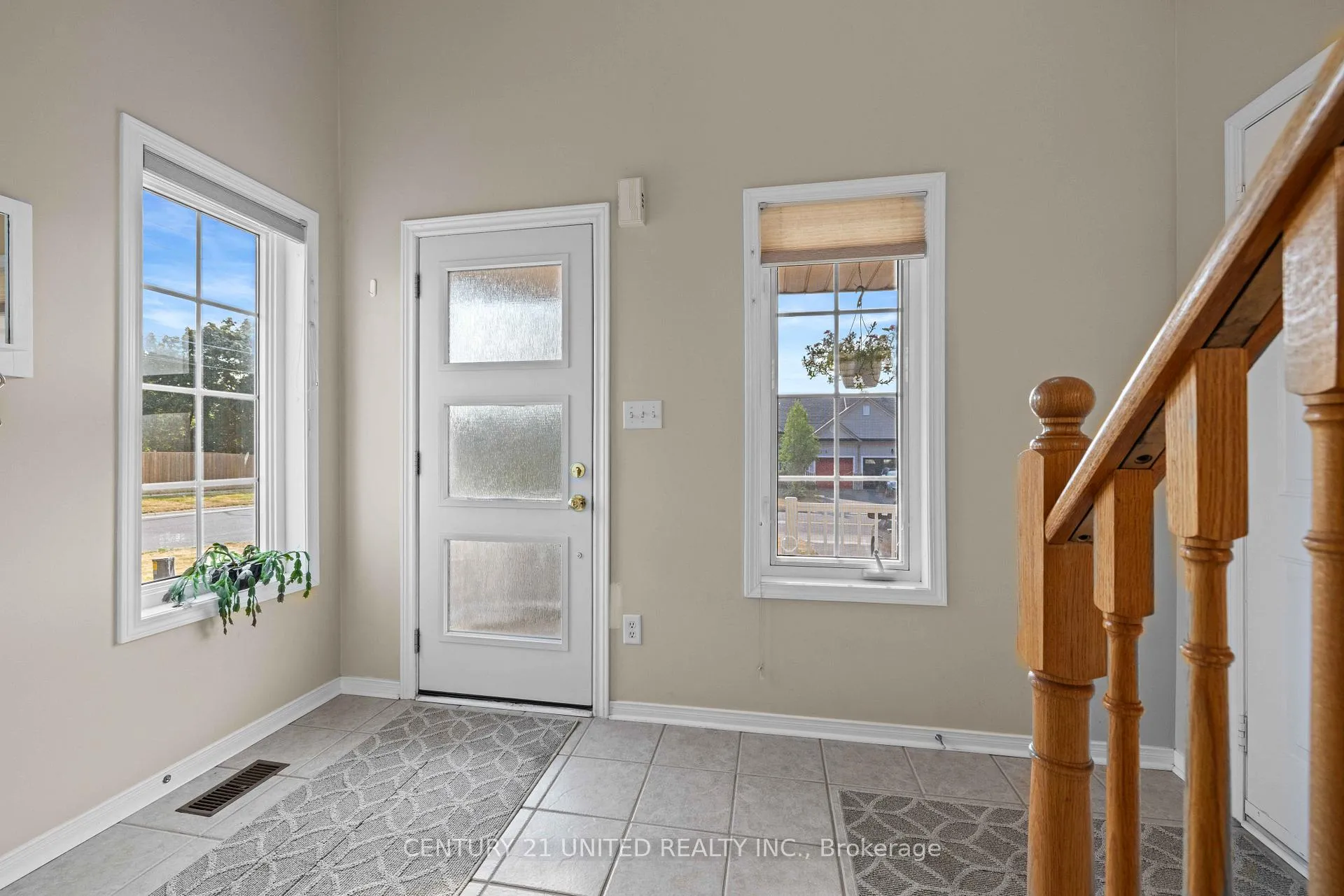 Photo 7 of 1489 Tamblin Way, Peterborough, Monaghan Ward 2 — HOMEH