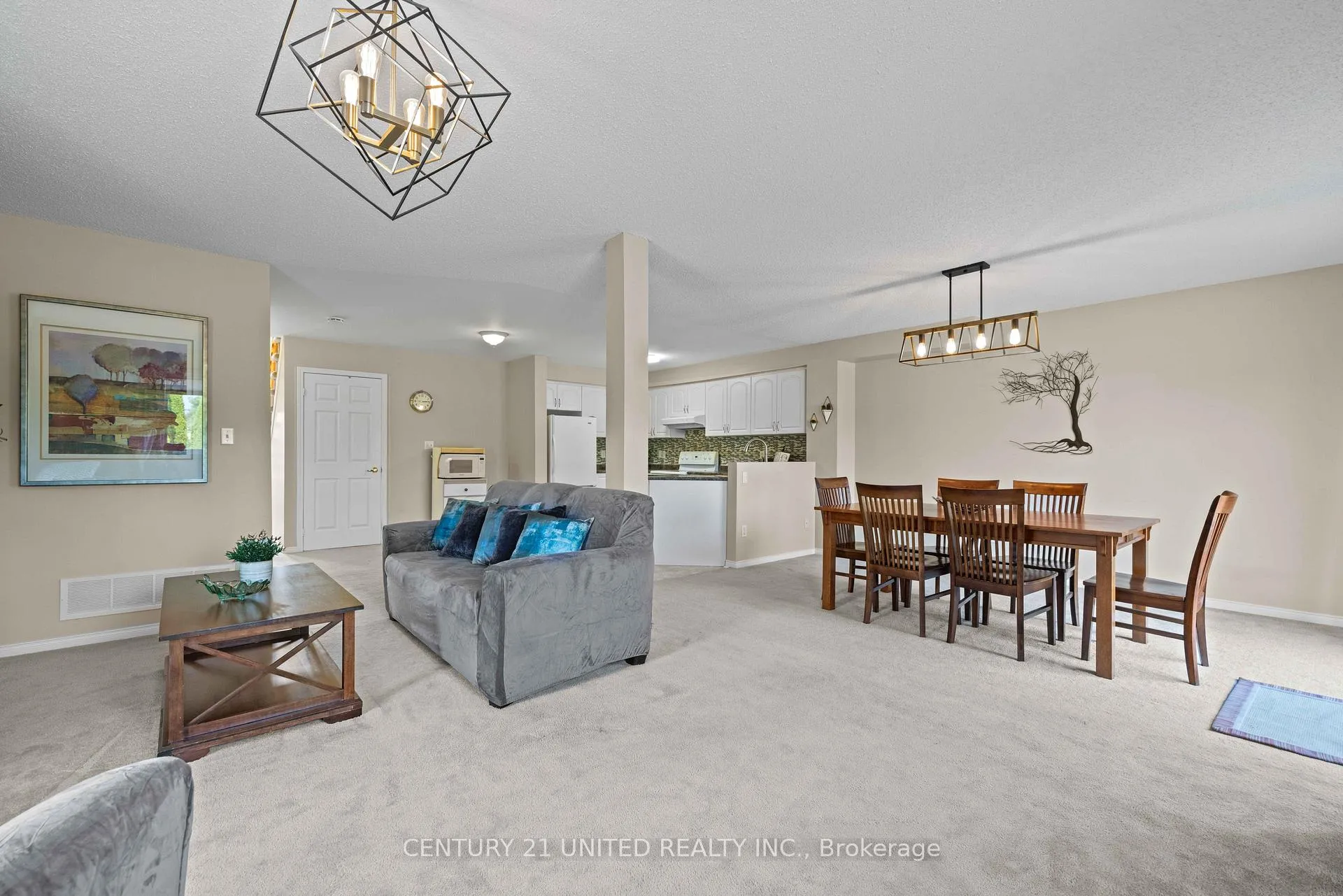 Photo 13 of 1489 Tamblin Way, Peterborough, Monaghan Ward 2 — HOMEH