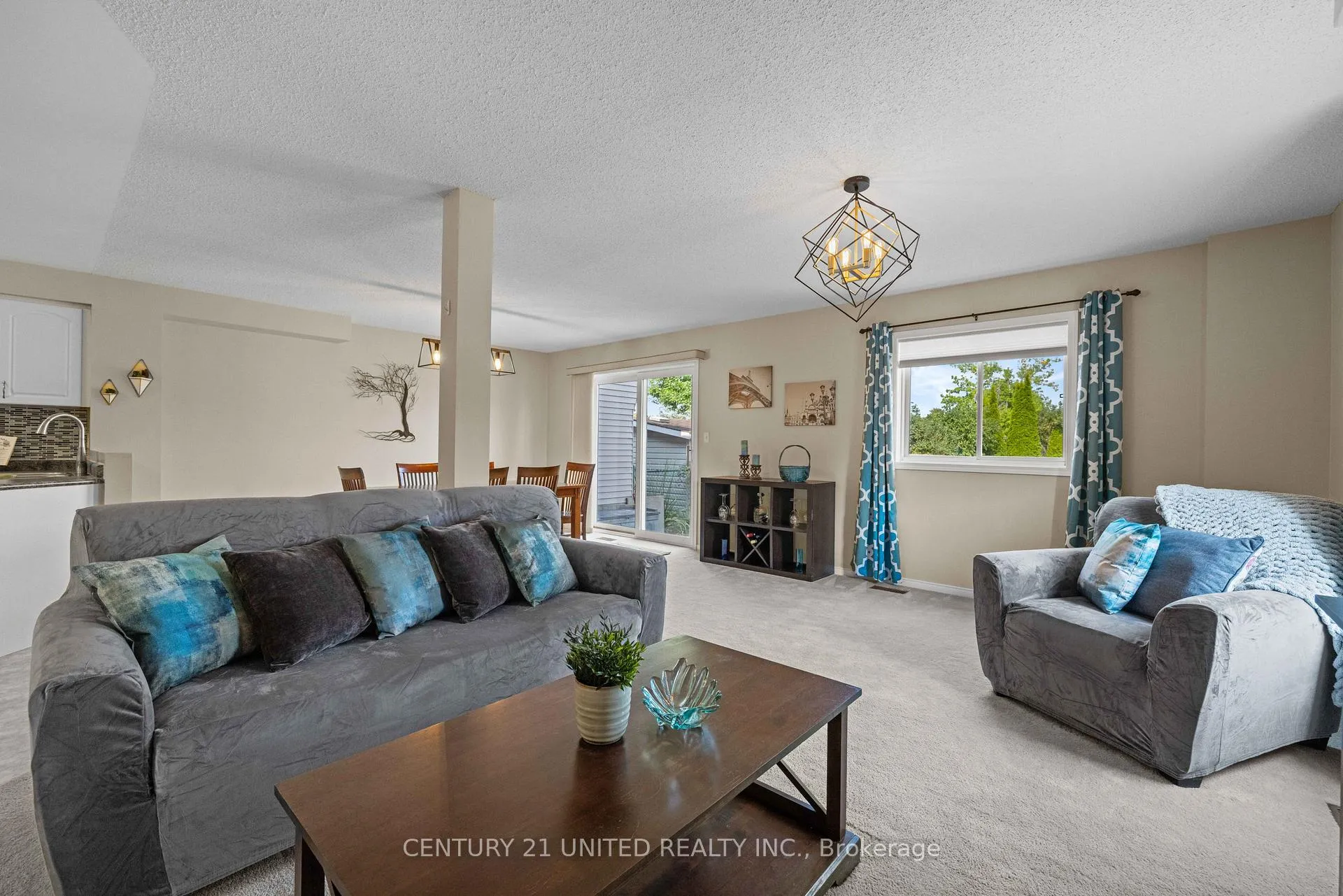Photo 15 of 1489 Tamblin Way, Peterborough, Monaghan Ward 2 — HOMEH