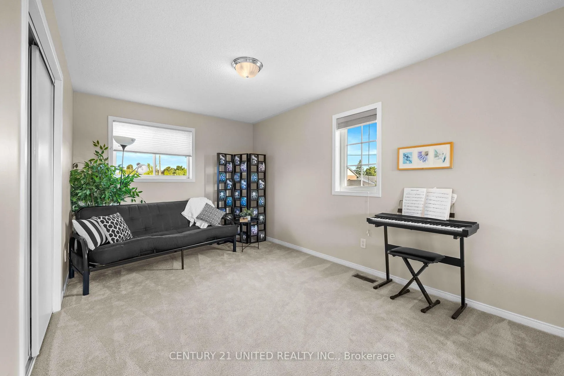 Photo 22 of 1489 Tamblin Way, Peterborough, Monaghan Ward 2 — HOMEH