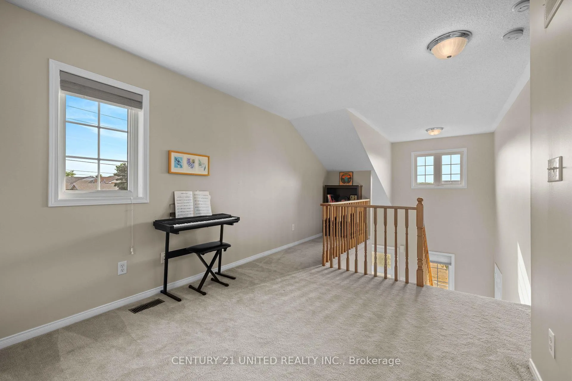 Photo 23 of 1489 Tamblin Way, Peterborough, Monaghan Ward 2 — HOMEH