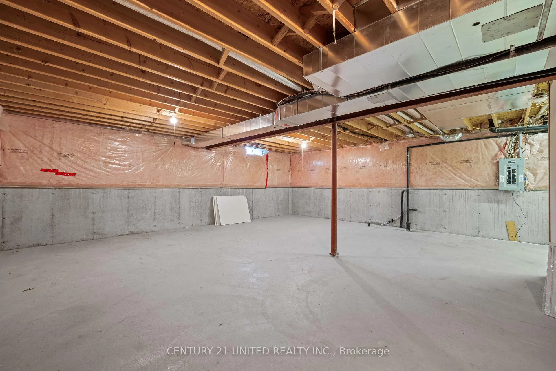 Photo 31 of 1489 Tamblin Way, Peterborough, Monaghan Ward 2 — HOMEH