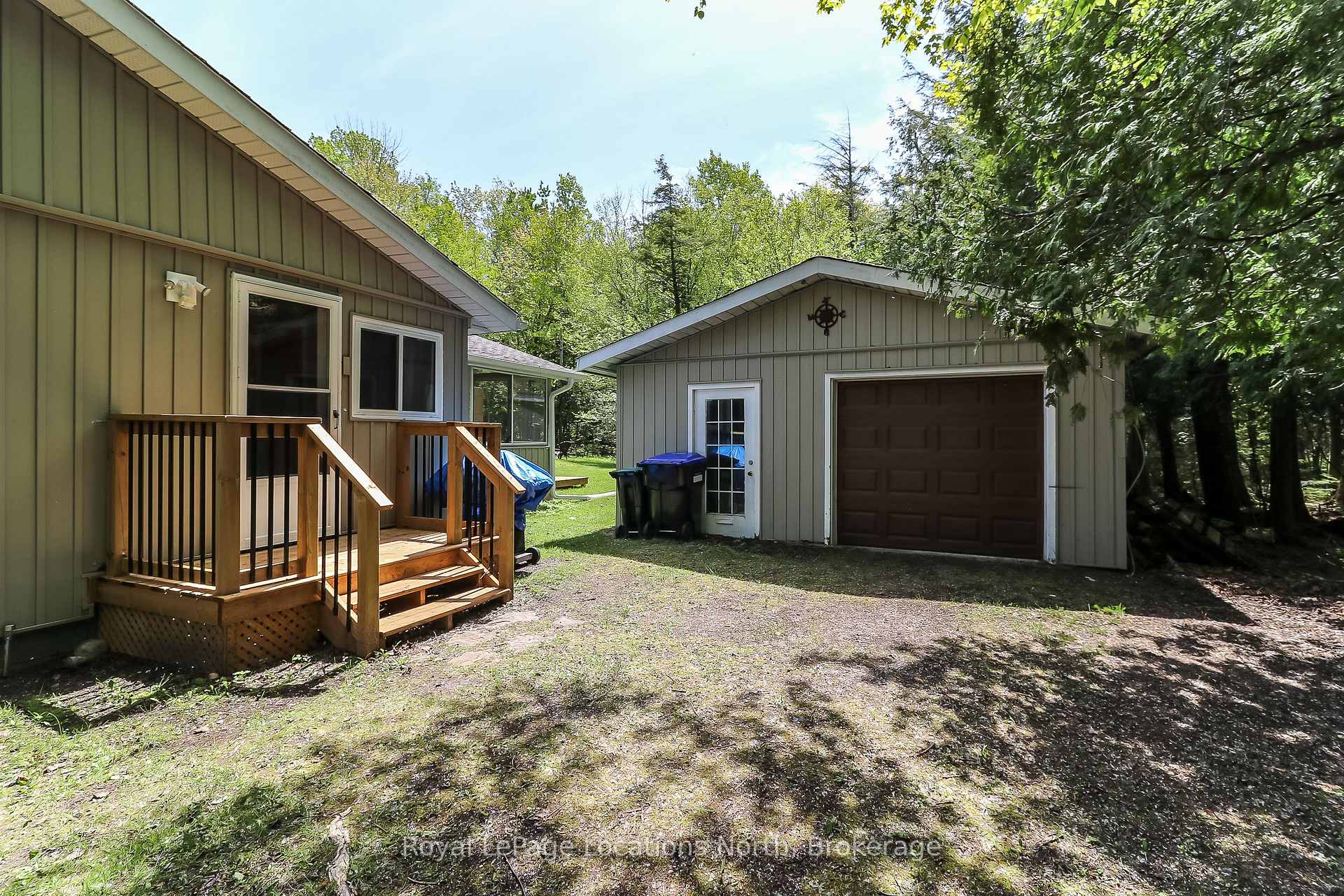 Photo 25 of 2198 Champlain Road, Tiny, Rural Tiny — HOMEH