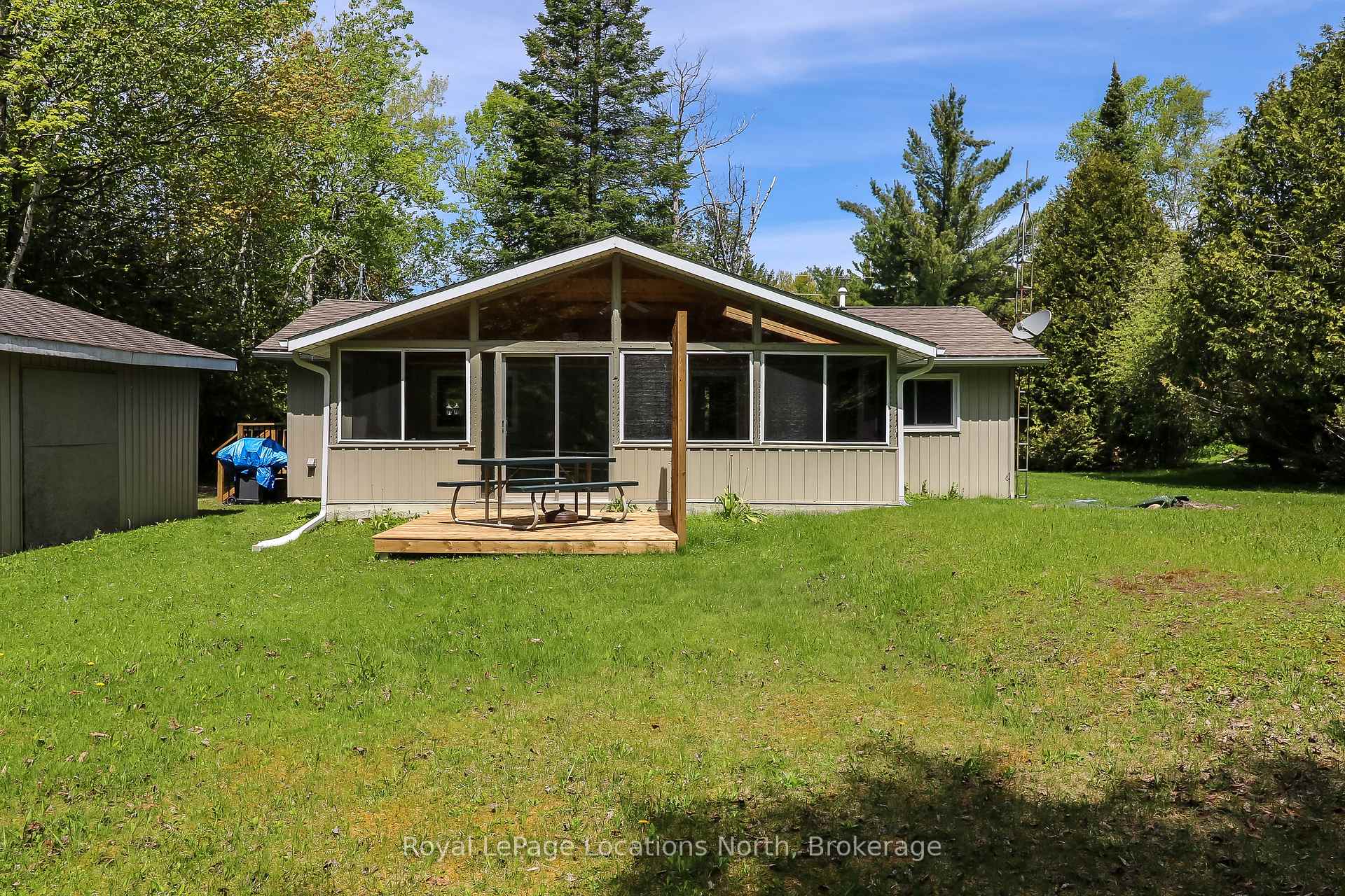 Photo 30 of 2198 Champlain Road, Tiny, Rural Tiny — HOMEH