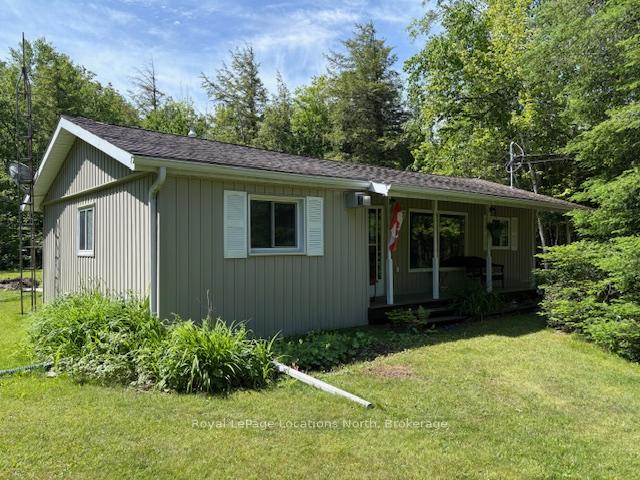 Photo 33 of 2198 Champlain Road, Tiny, Rural Tiny — HOMEH