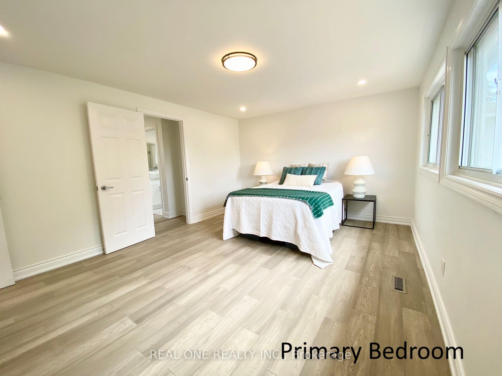 Photo 14 of 52 Staley Terrace, Scarborough, L'Amoreaux — HOMEH