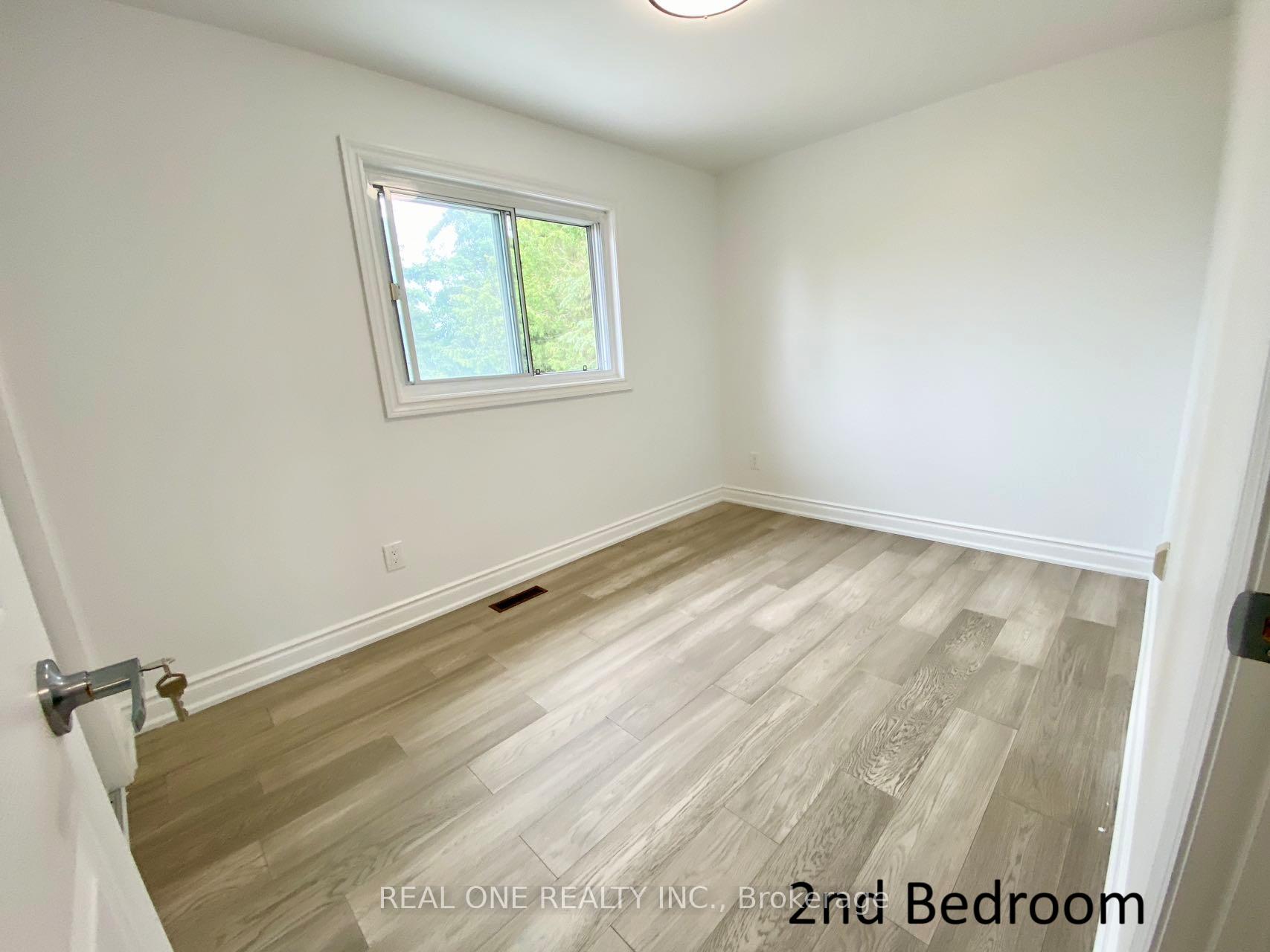 Photo 22 of 52 Staley Terrace, Scarborough, L'Amoreaux — HOMEH