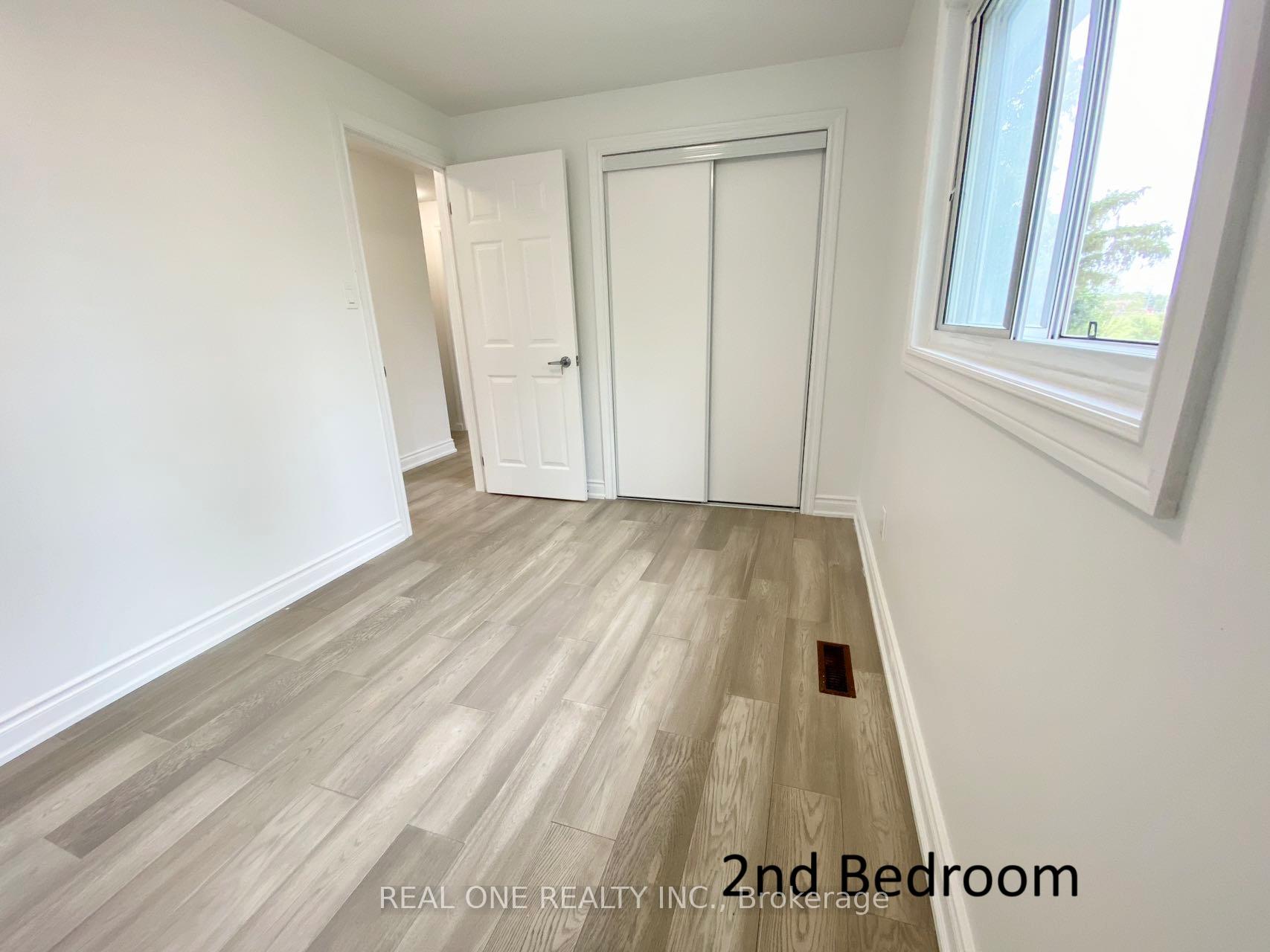 Photo 23 of 52 Staley Terrace, Scarborough, L'Amoreaux — HOMEH