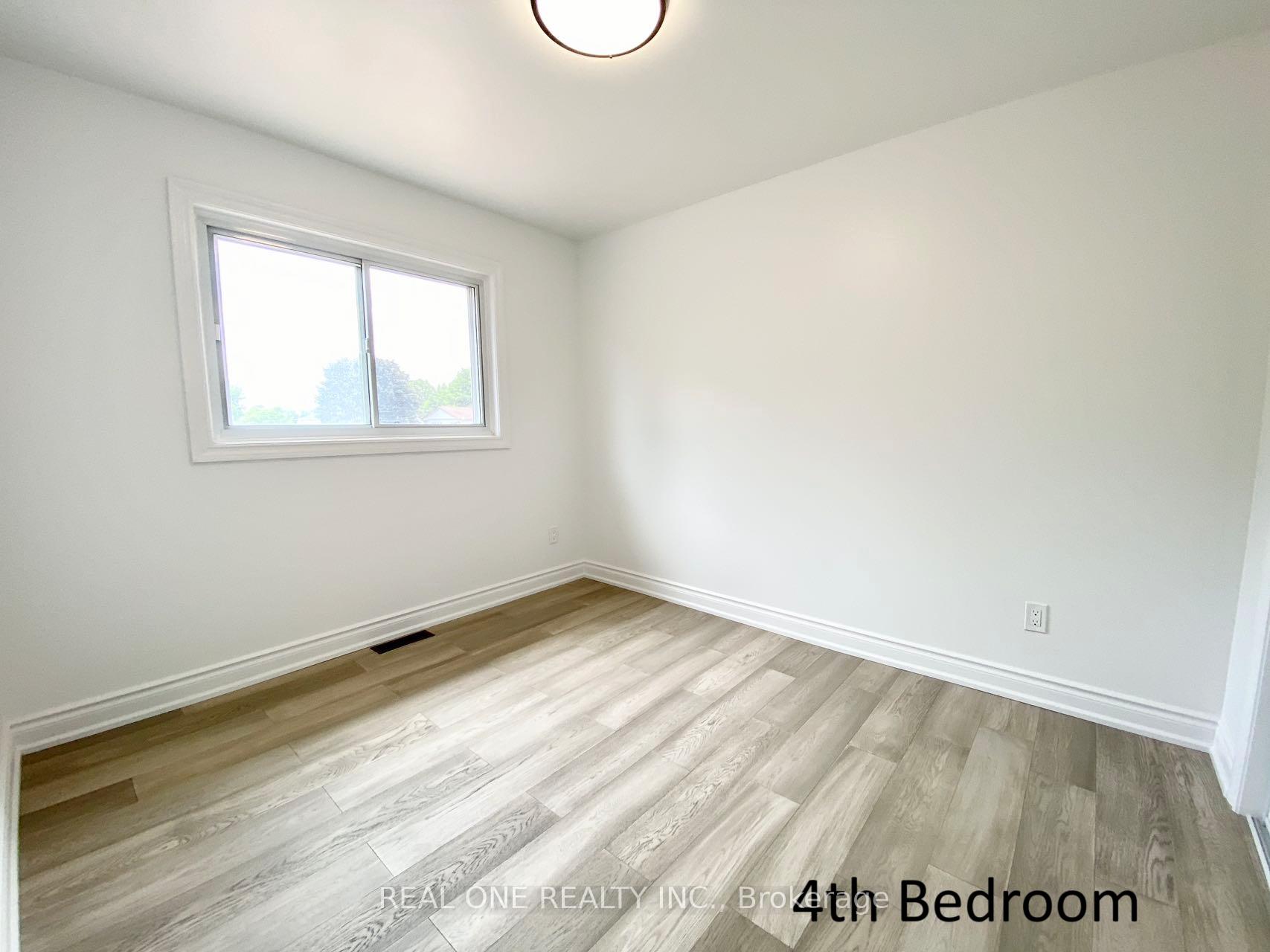 Photo 26 of 52 Staley Terrace, Scarborough, L'Amoreaux — HOMEH