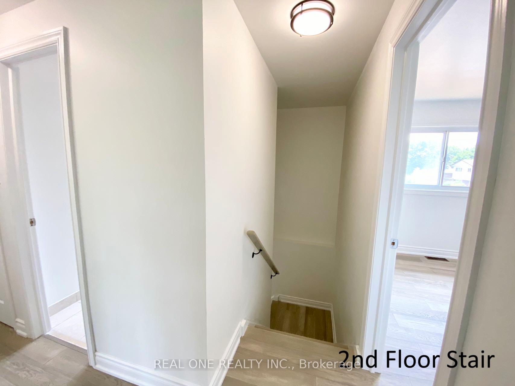 Photo 30 of 52 Staley Terrace, Scarborough, L'Amoreaux — HOMEH
