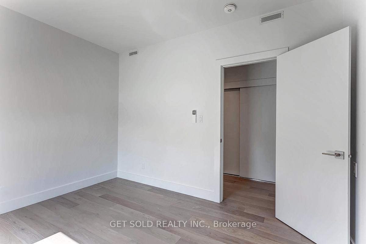 Photo 10 of Unit 2, 1398 Bayview Avenue, Toronto, Mount Pleasant East — HOMEH