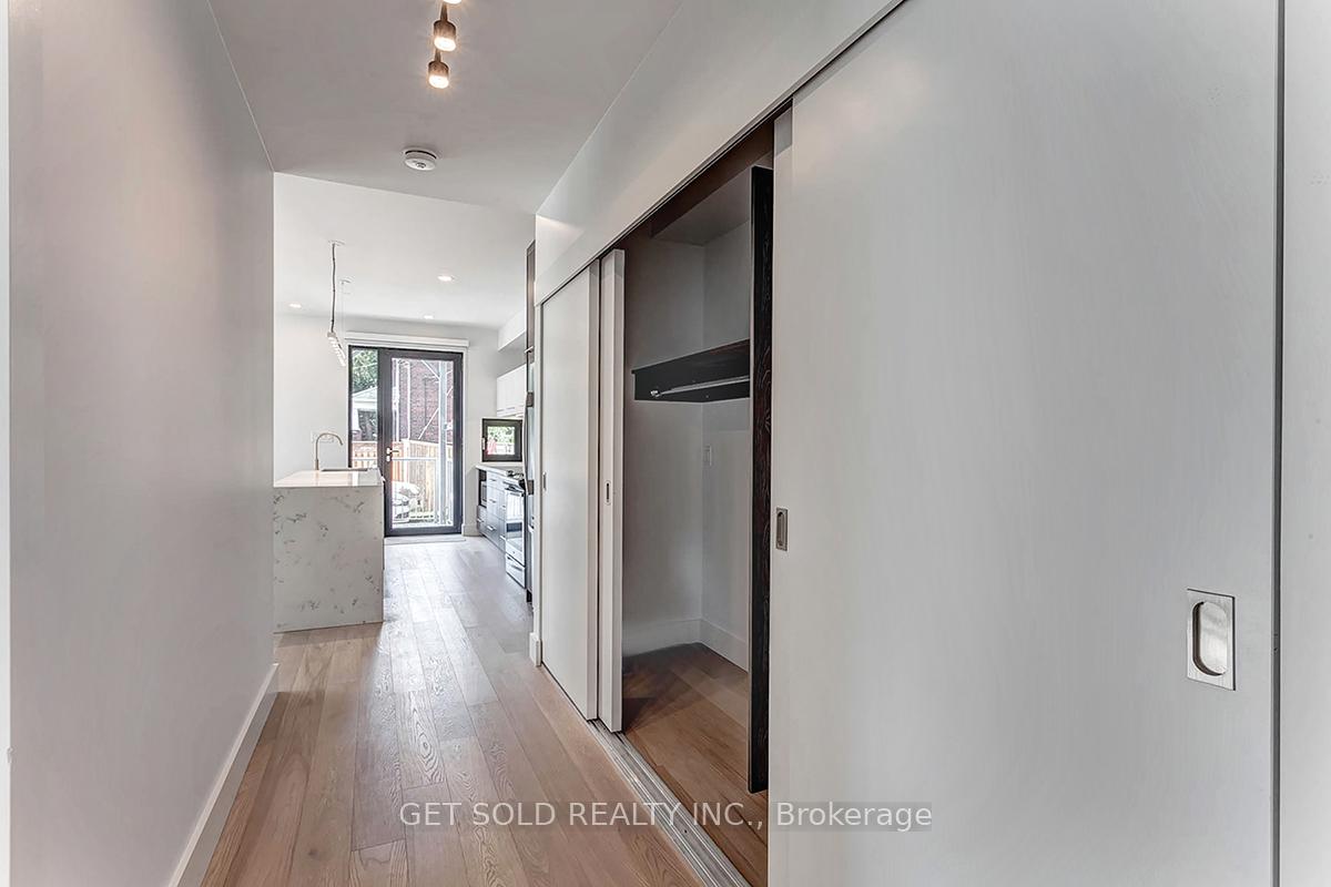 Photo 11 of Unit 2, 1398 Bayview Avenue, Toronto, Mount Pleasant East — HOMEH