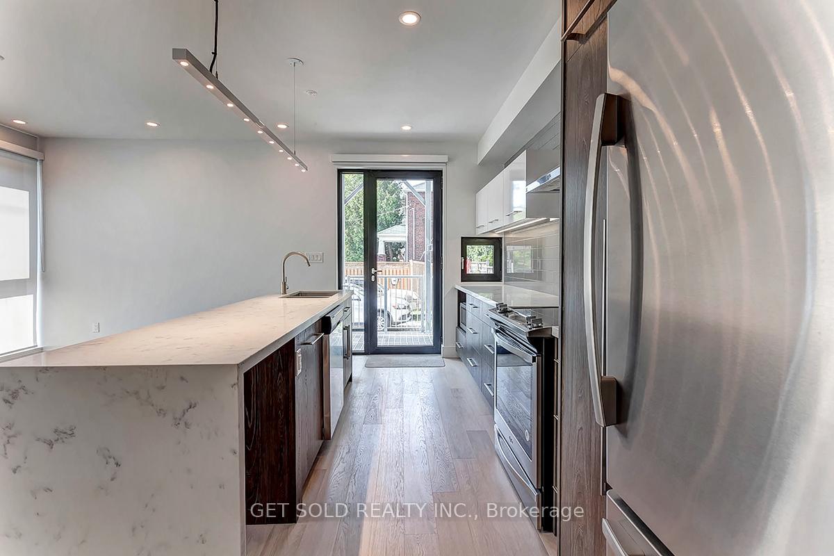 Photo 17 of Unit 2, 1398 Bayview Avenue, Toronto, Mount Pleasant East — HOMEH
