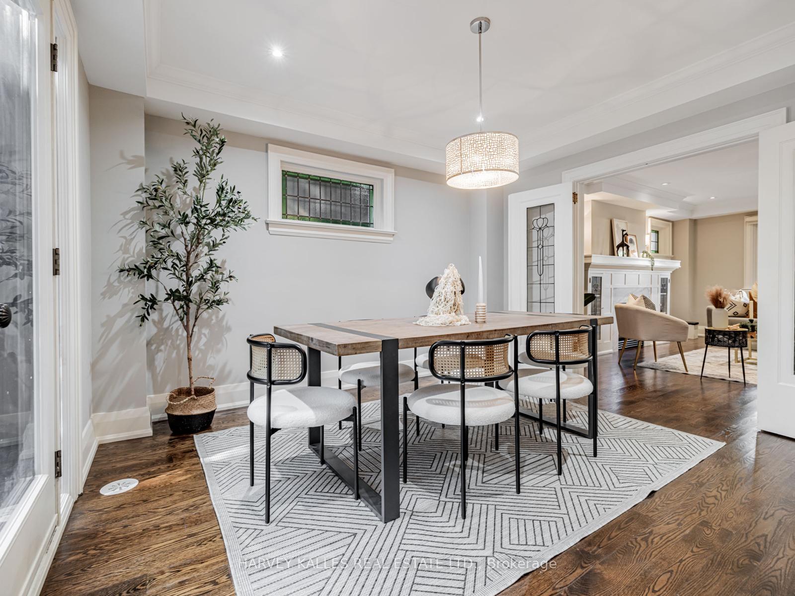 Photo 8 of 566 Oriole Parkway, Toronto, Yonge-Eglinton — HOMEH