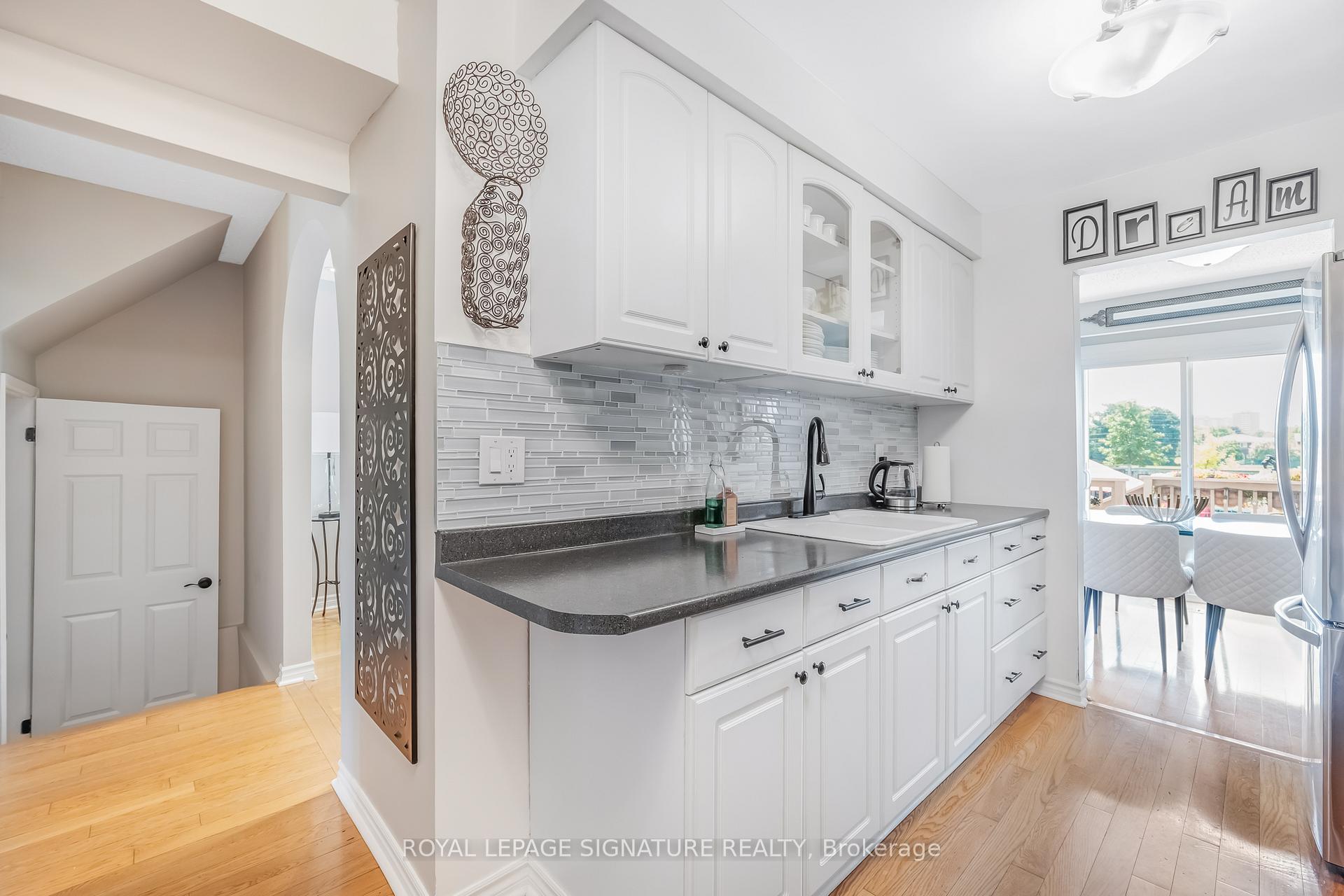 Photo 13 of 66 Springhouse Square, Scarborough, Steeles — HOMEH