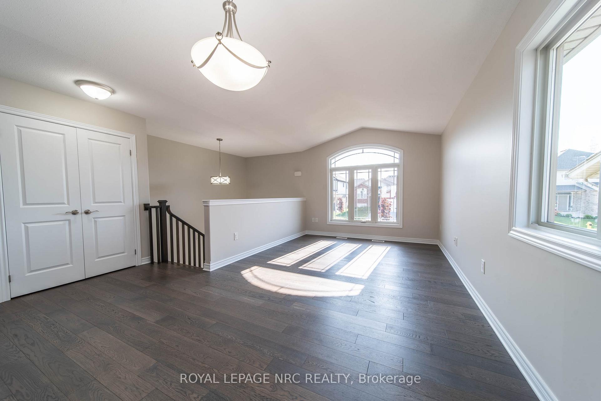Photo 4 of 39 Success Way, Thorold, Rolling Meadows — HOMEH