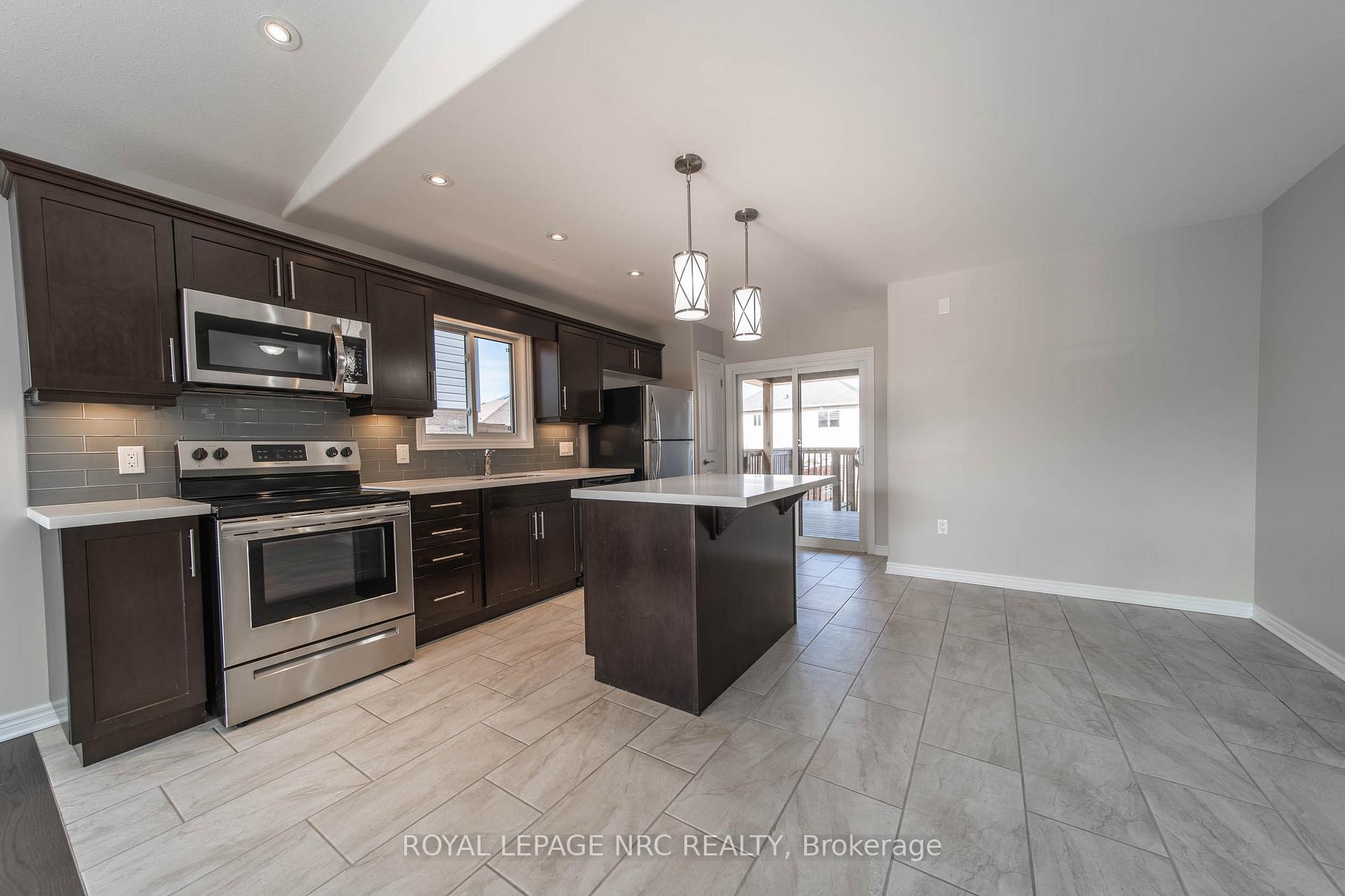Photo 6 of 39 Success Way, Thorold, Rolling Meadows — HOMEH