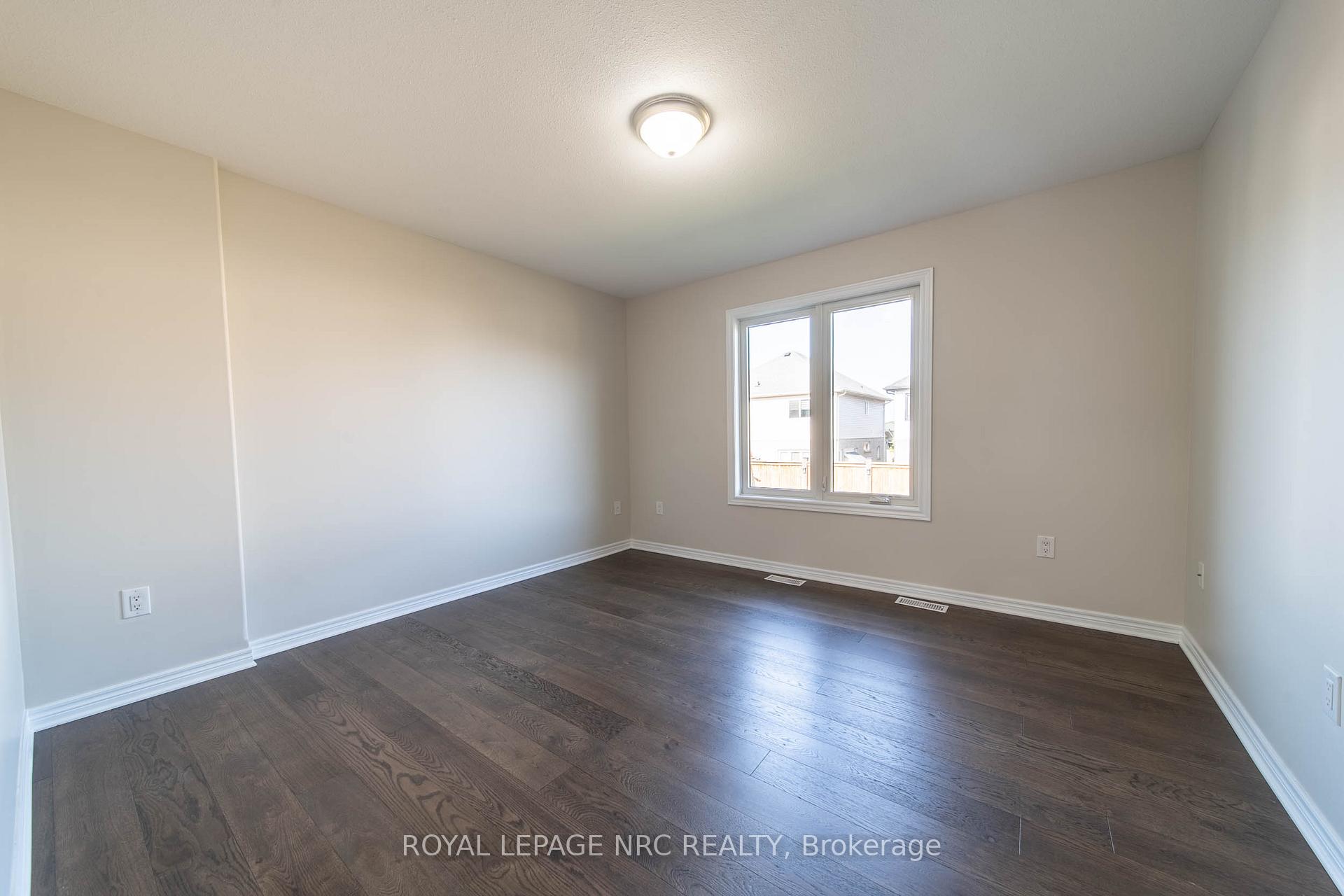 Photo 13 of 39 Success Way, Thorold, Rolling Meadows — HOMEH