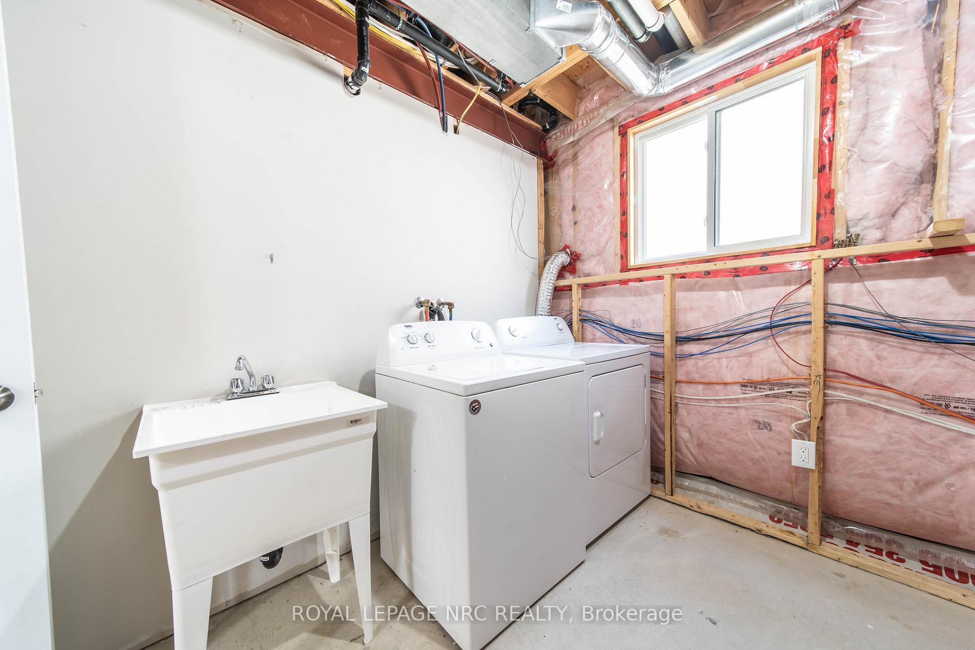 Photo 17 of 39 Success Way, Thorold, Rolling Meadows — HOMEH