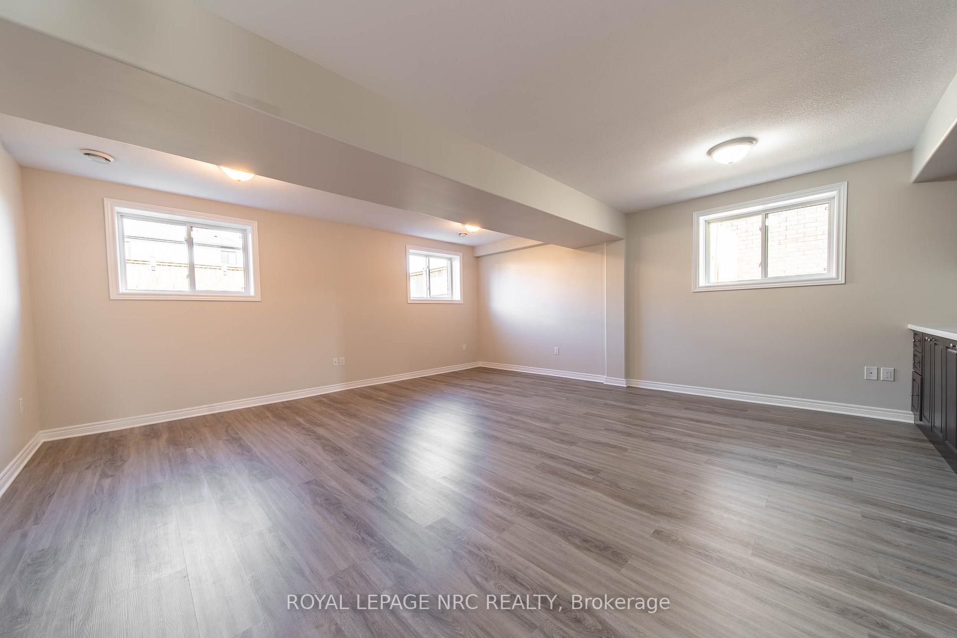 Photo 22 of 39 Success Way, Thorold, Rolling Meadows — HOMEH