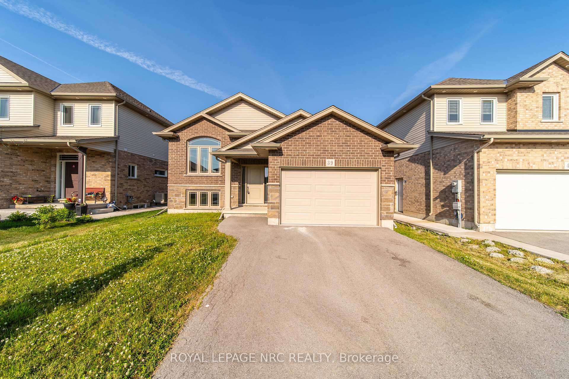 Photo 30 of 39 Success Way, Thorold, Rolling Meadows — HOMEH