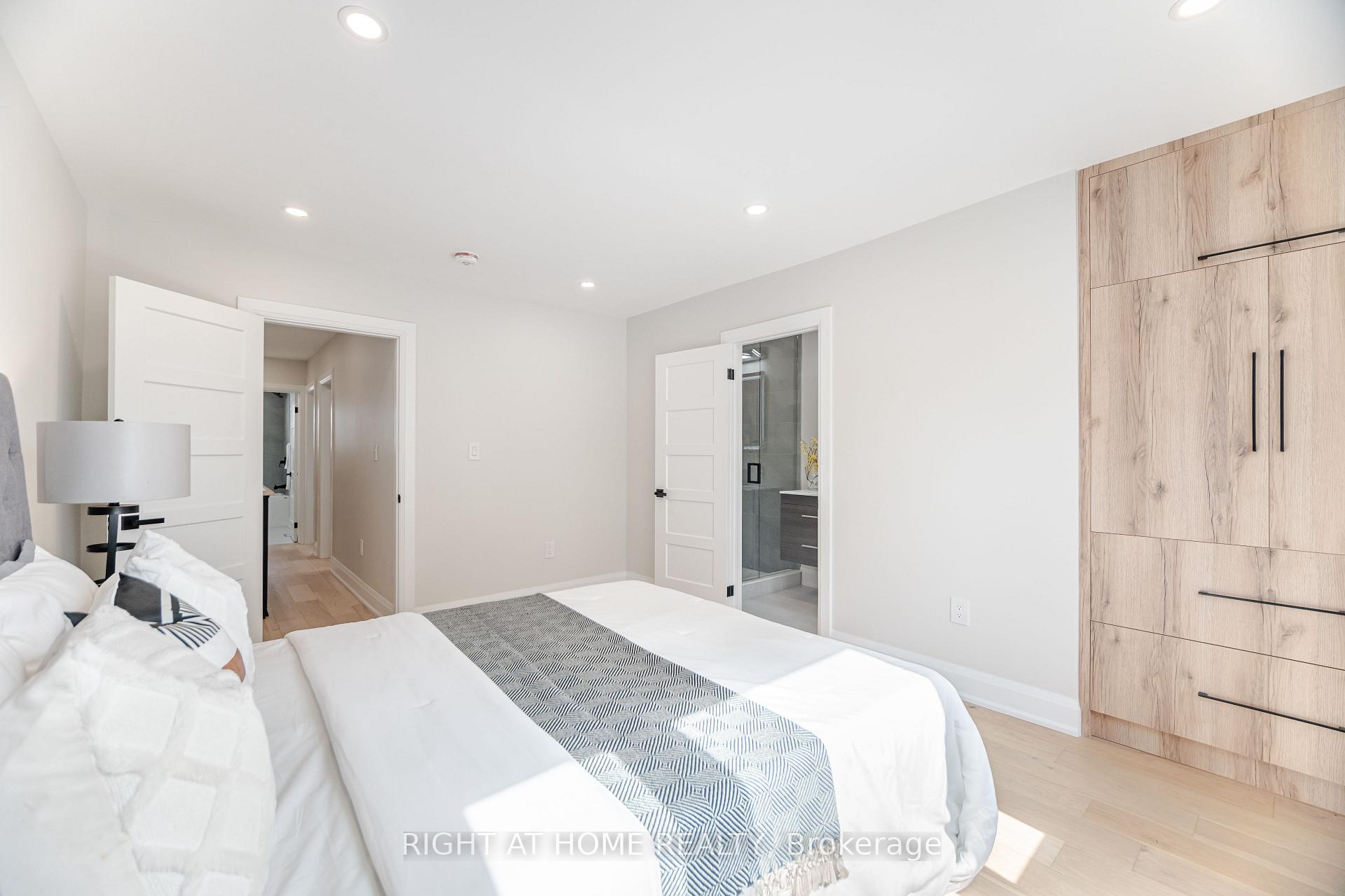 Photo 25 of 23 Bowmore Road, Toronto, Woodbine Corridor — HOMEH