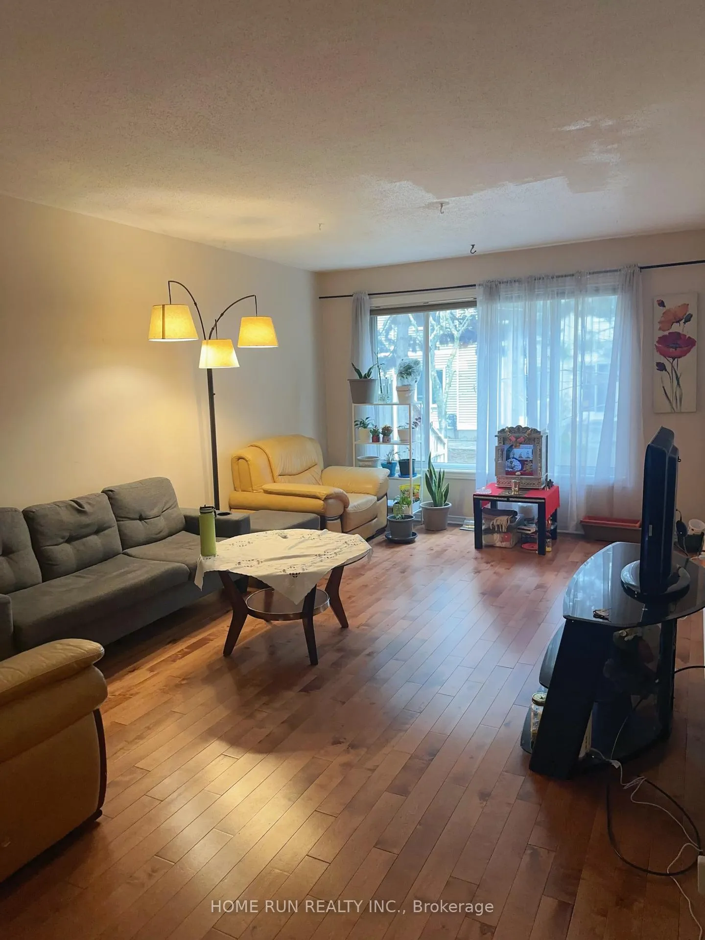 Photo 1 of 113 Stonebriar Drive, Ottawa, Centrepointe — HOMEH