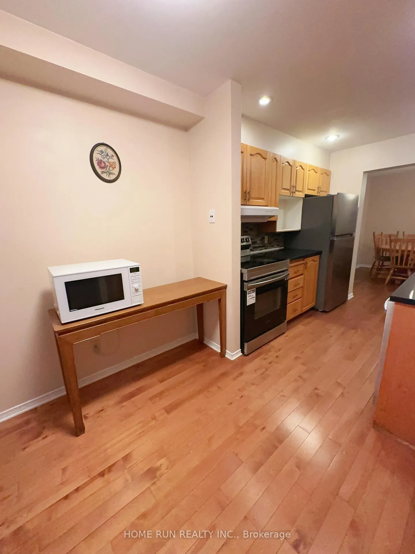 Photo 5 of 113 Stonebriar Drive, Ottawa, Centrepointe — HOMEH