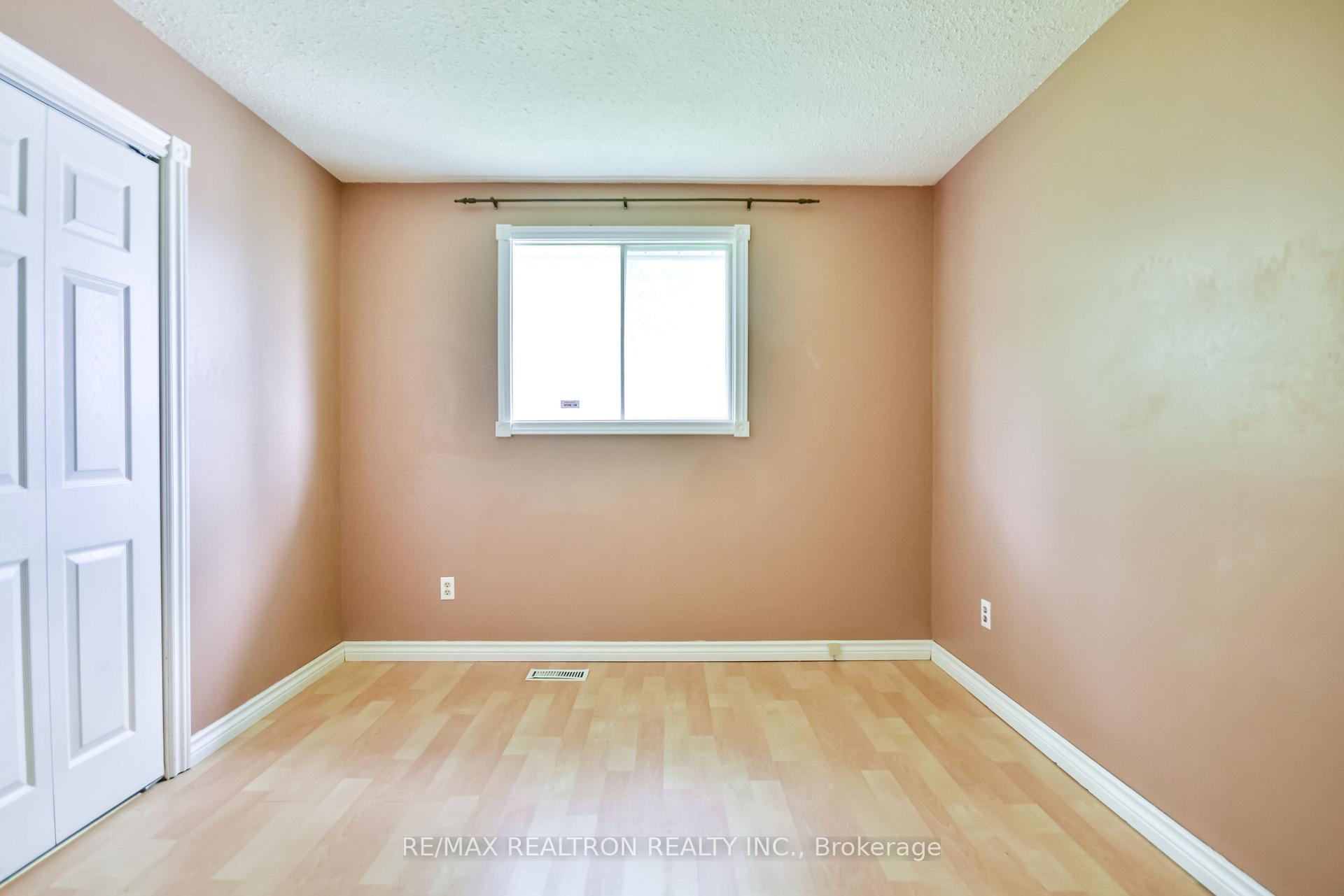 Photo 29 of 497 Mary Street, Tay, Port McNicoll — HOMEH
